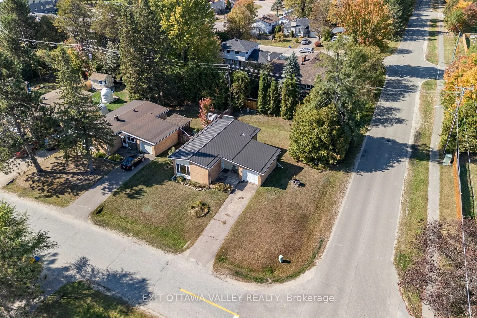 85 Frontenac Crescent