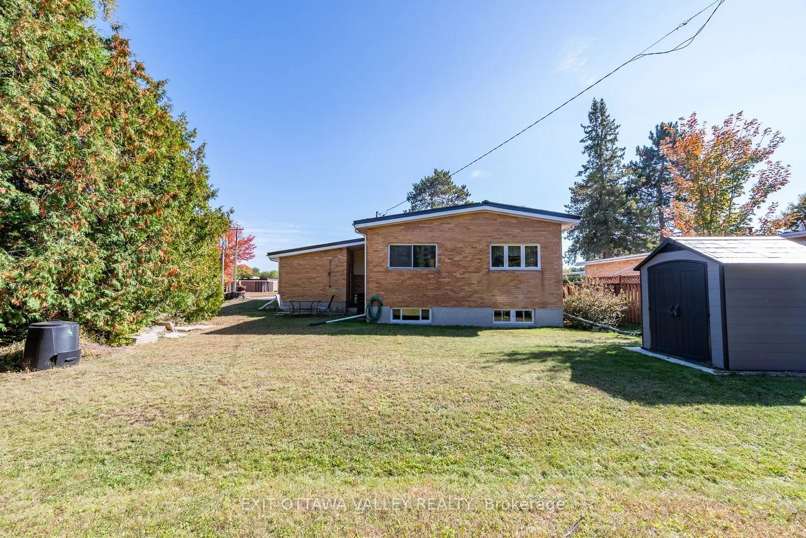 85 Frontenac Crescent