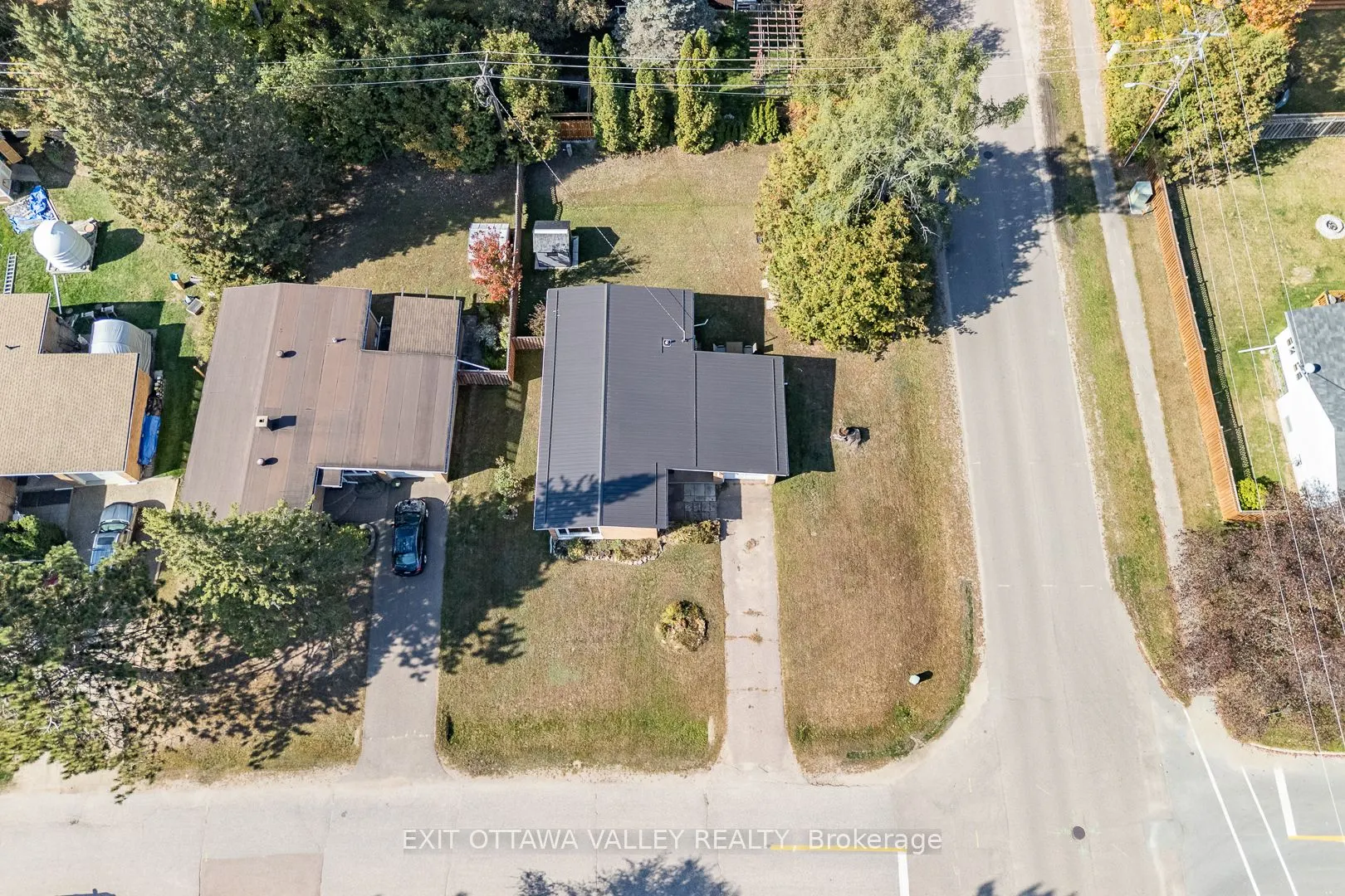 85 Frontenac Crescent