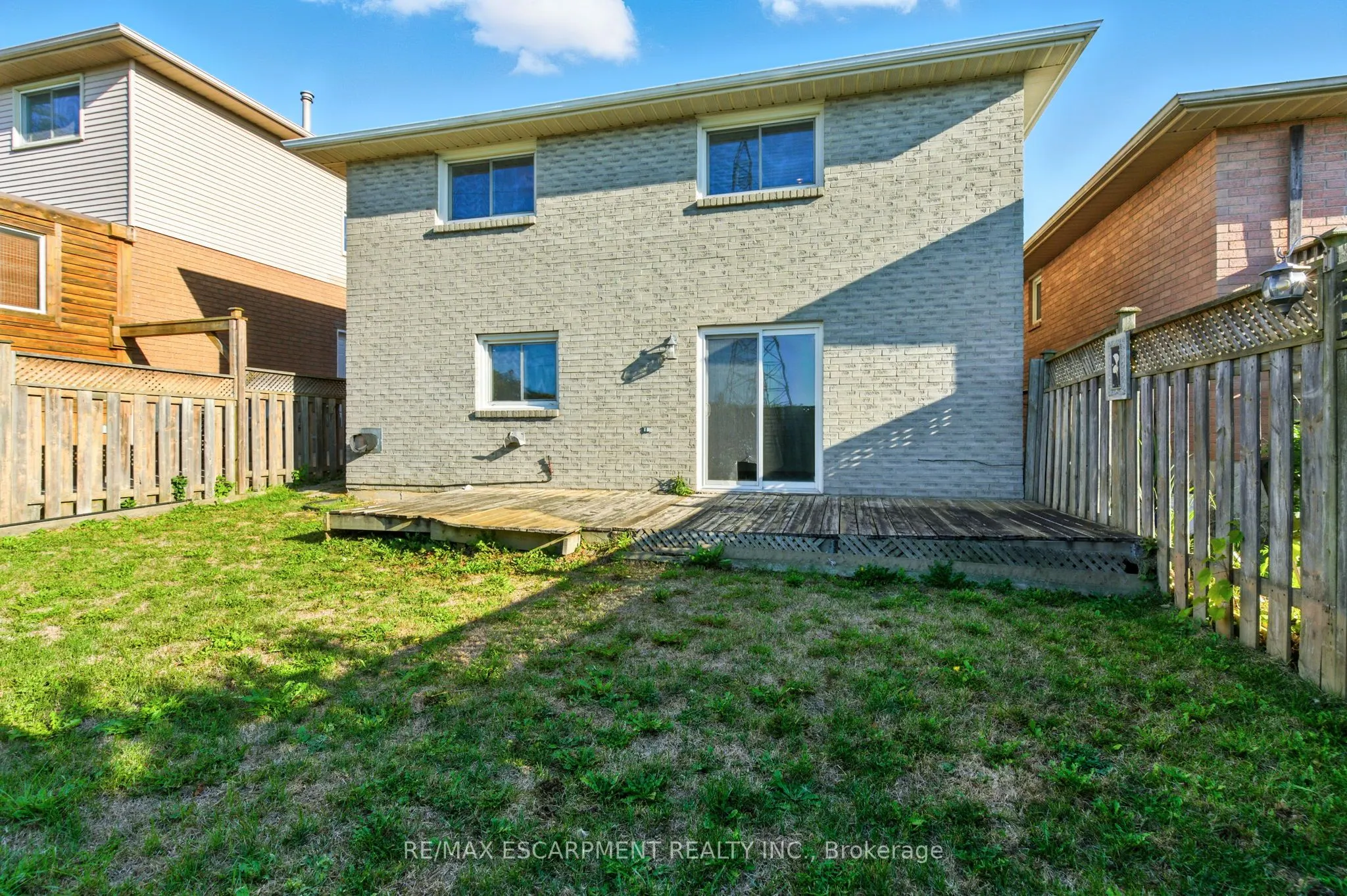 127 Beaverbrook Avenue