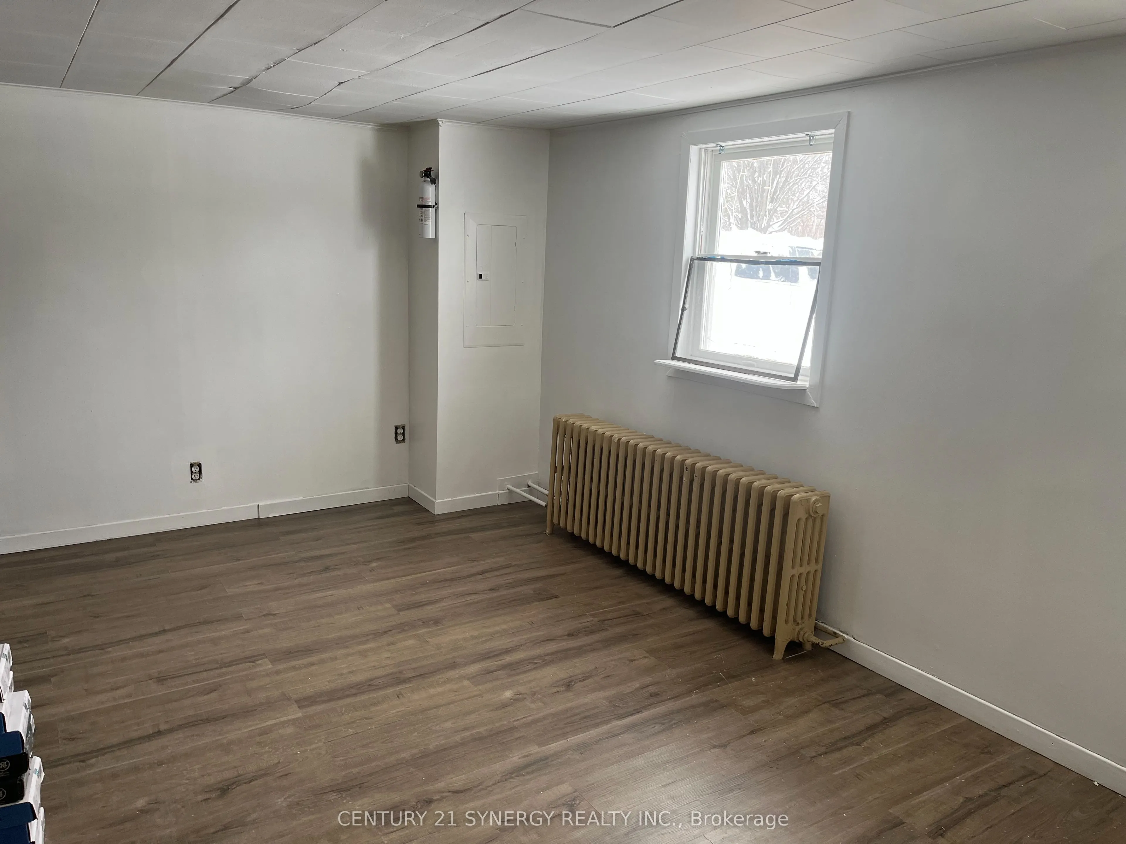 180 River Road