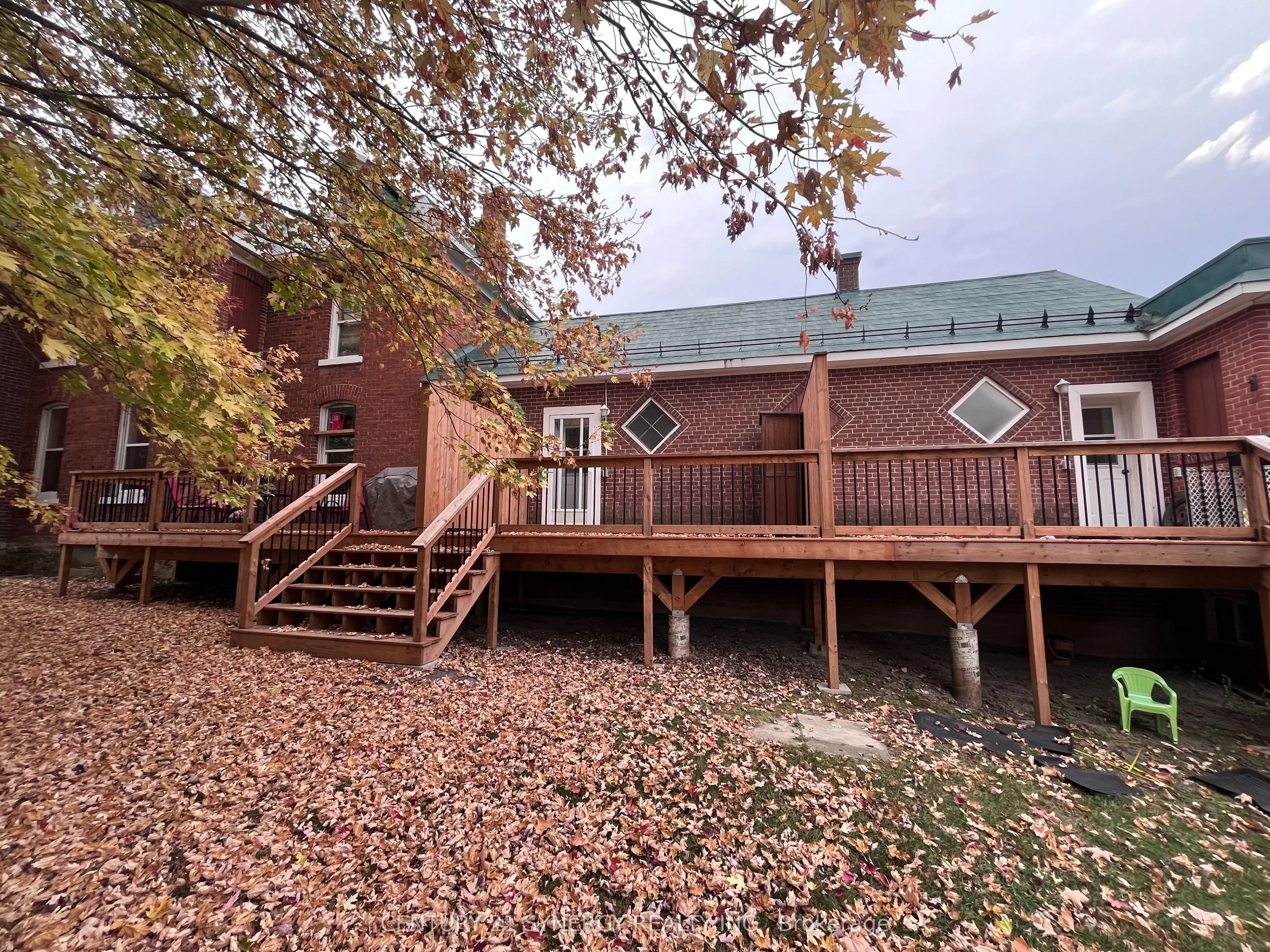180 River Road