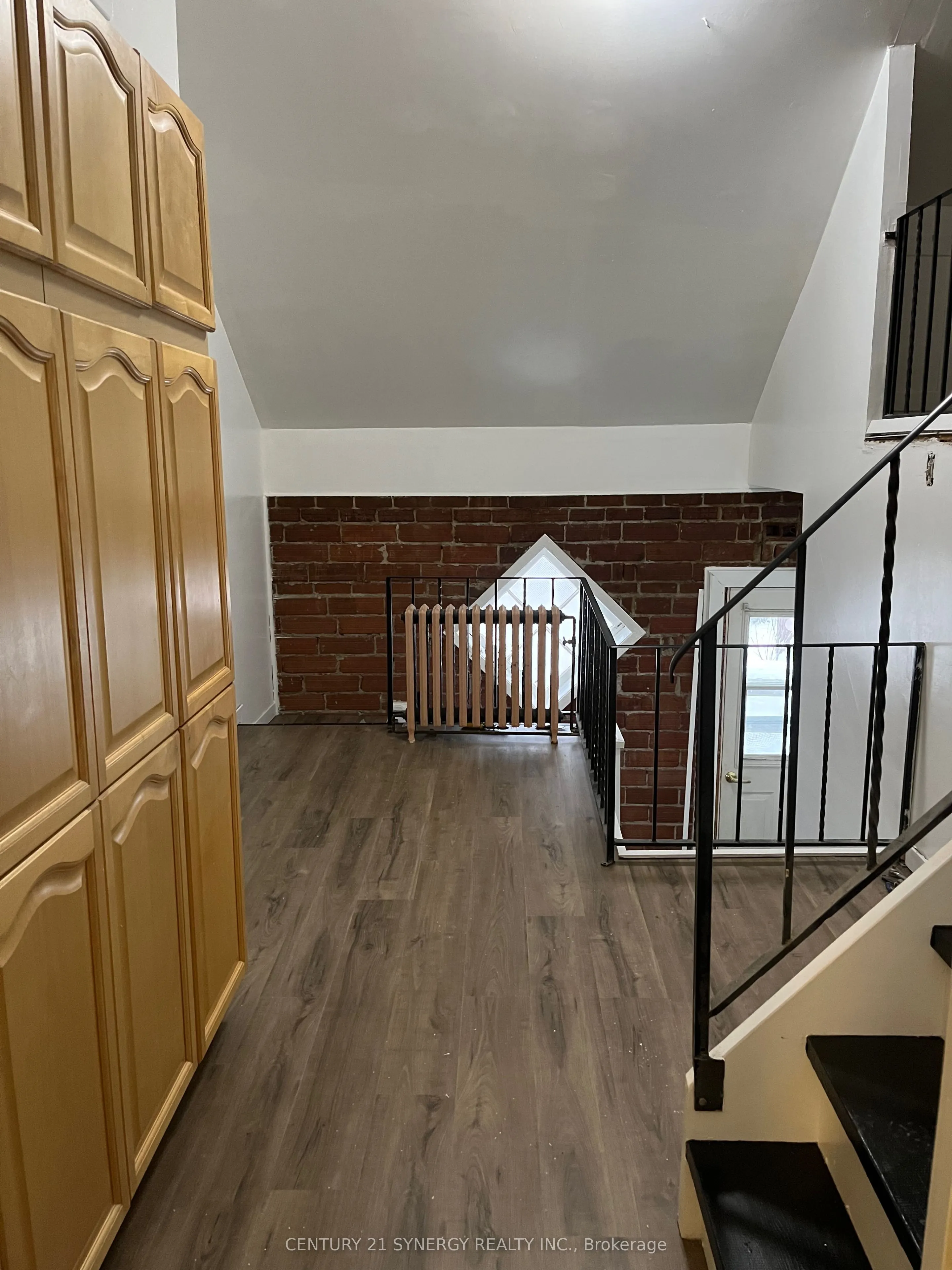 180 River Road