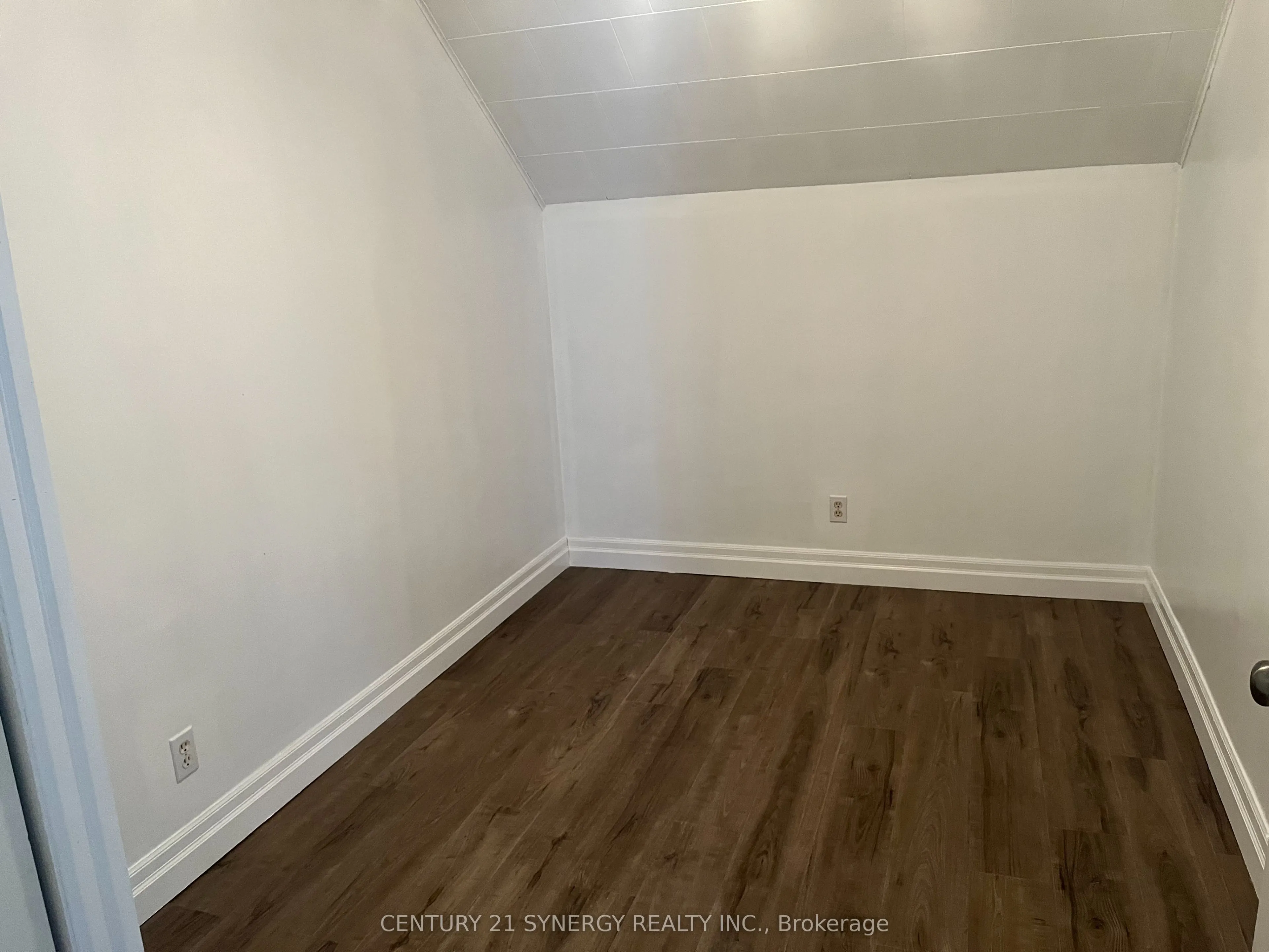 180 River Road