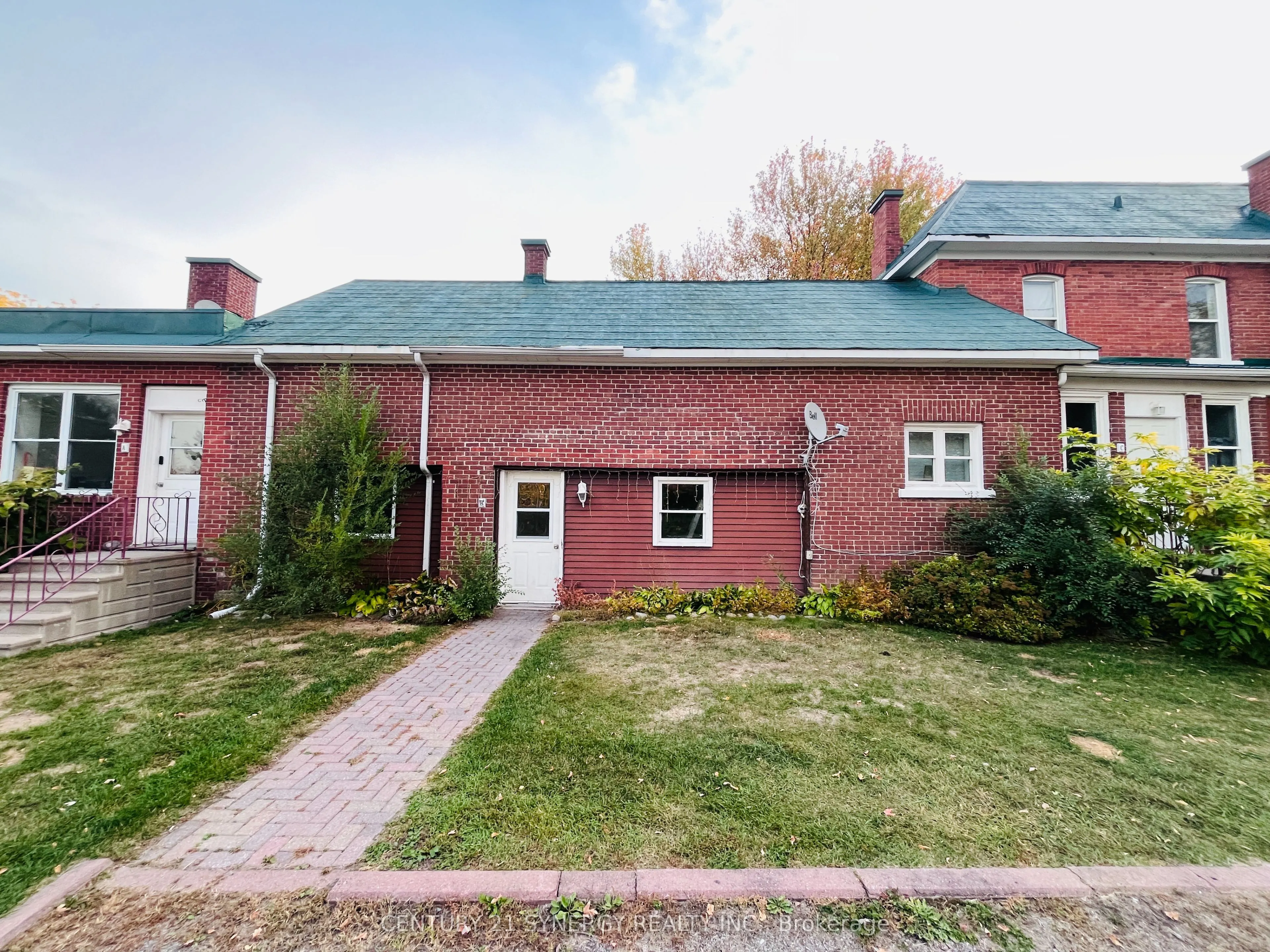 180 River Road