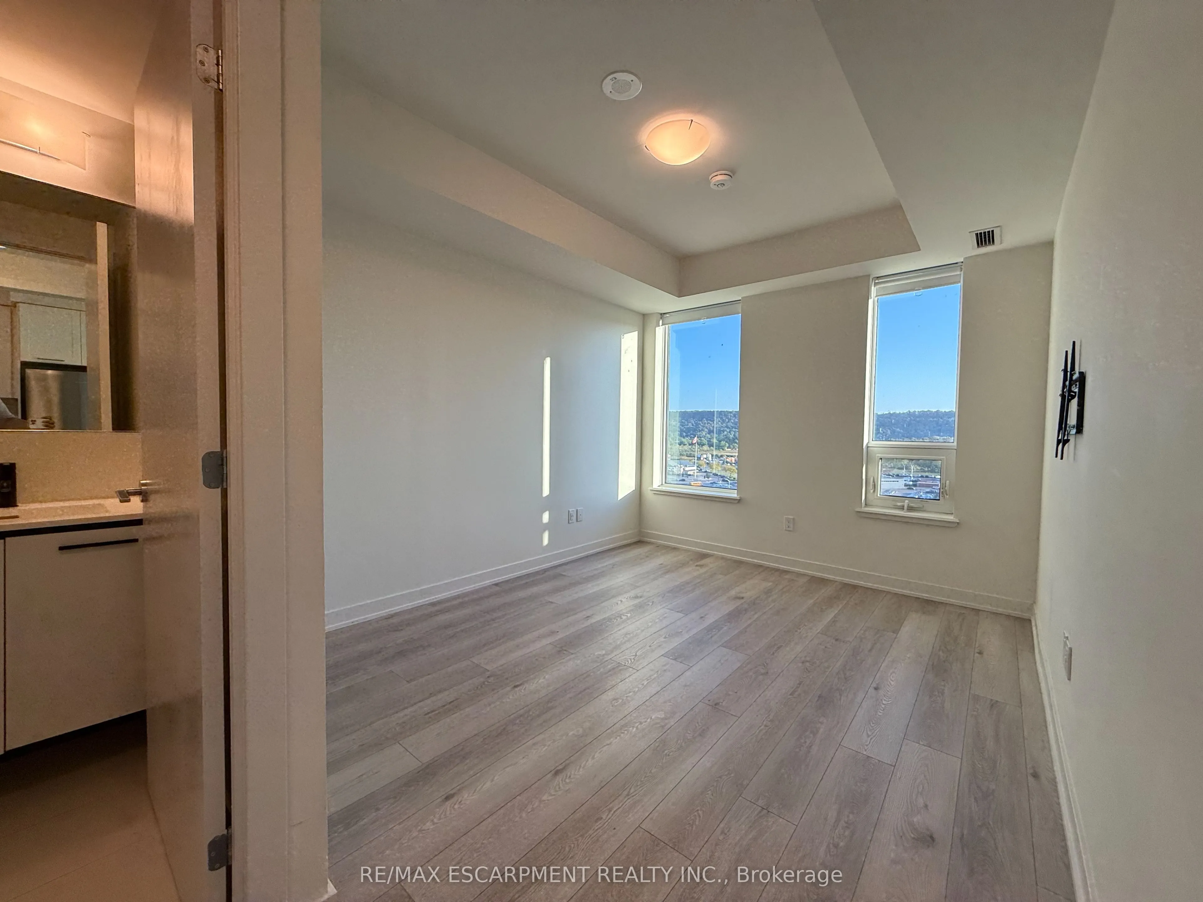 385 Winston Road, #1212
