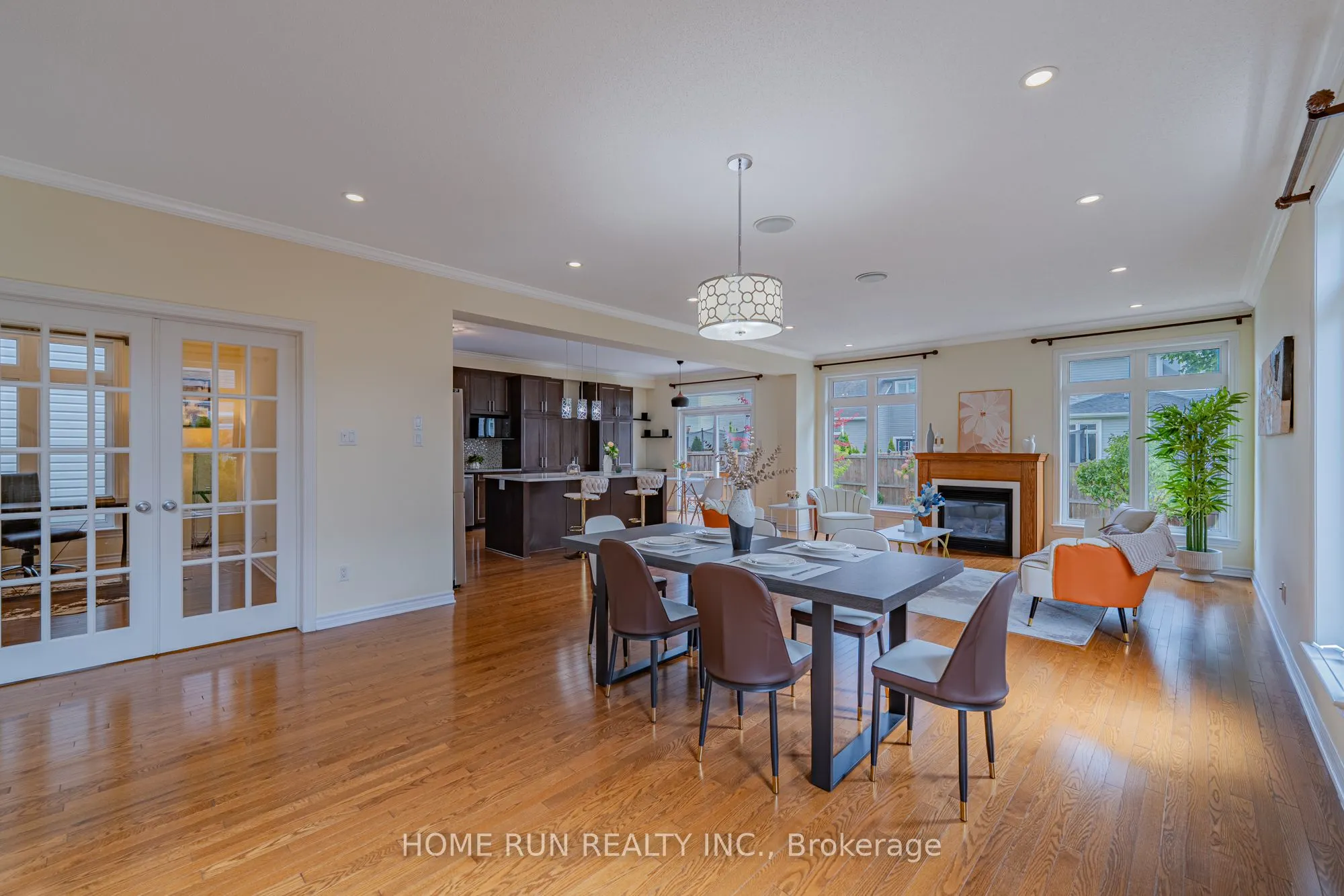 393 Grammond Circle