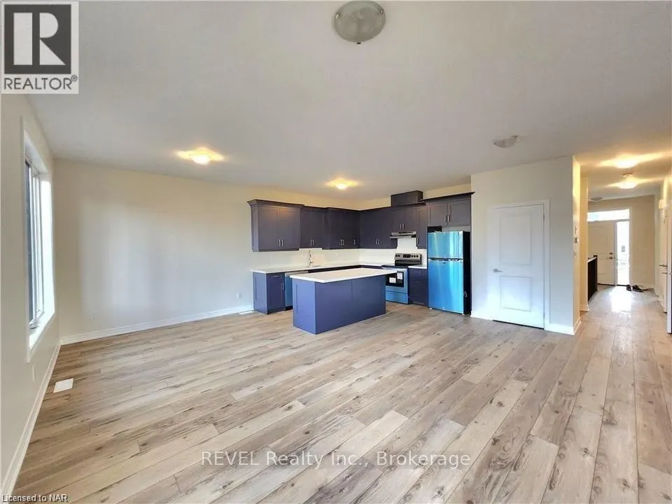 15 SHAMROCK Common, #UPPER
