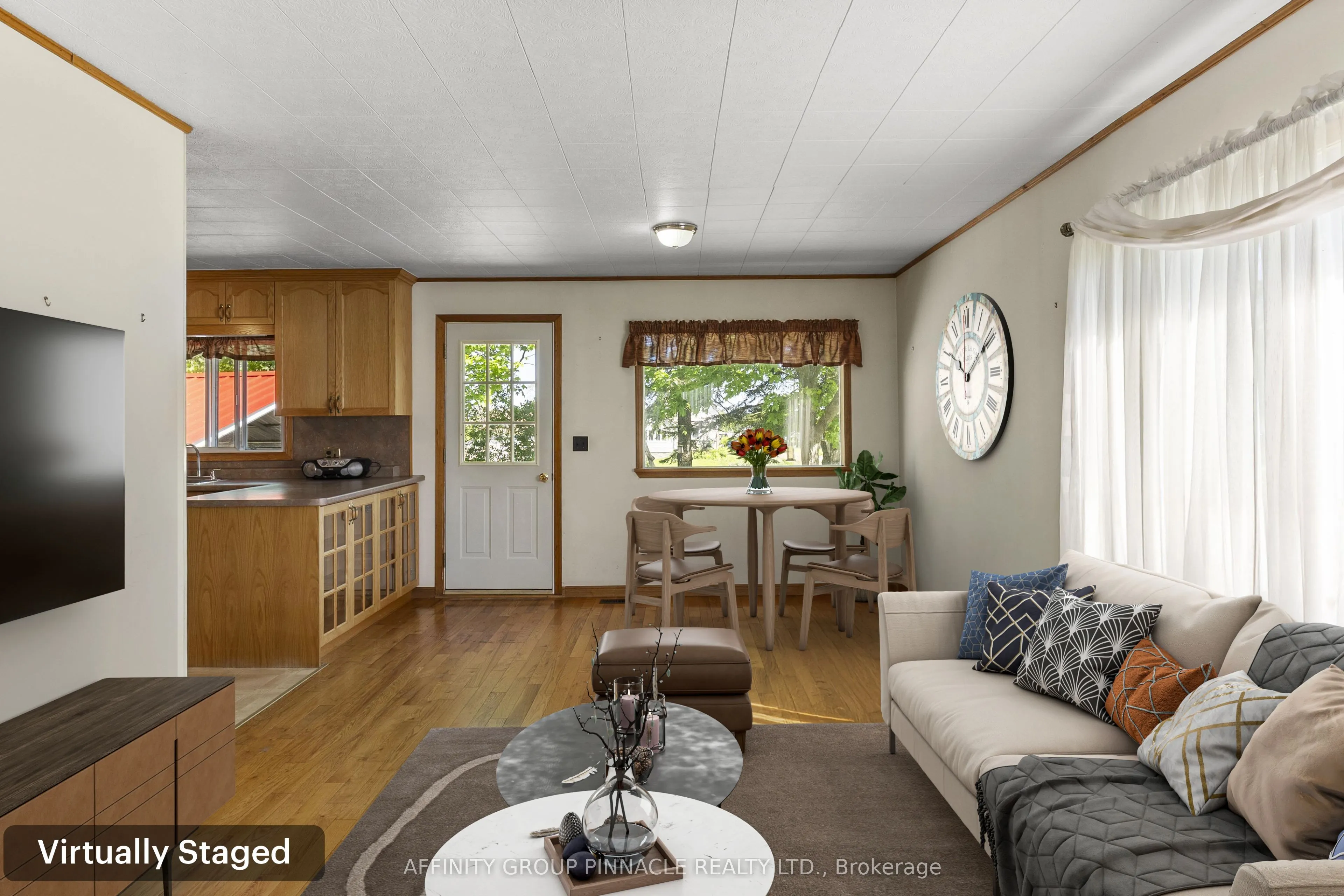 572 County Rd 8 Road