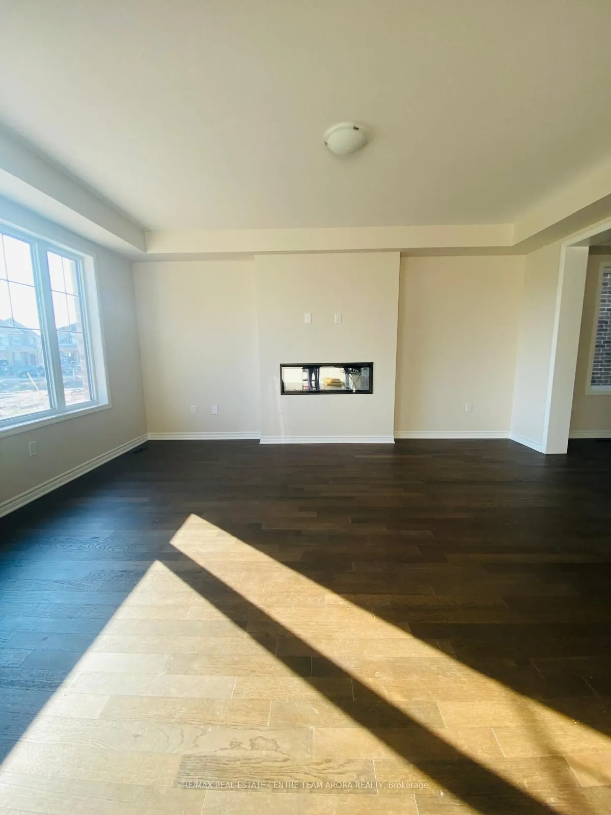 283 Rosenberg Way