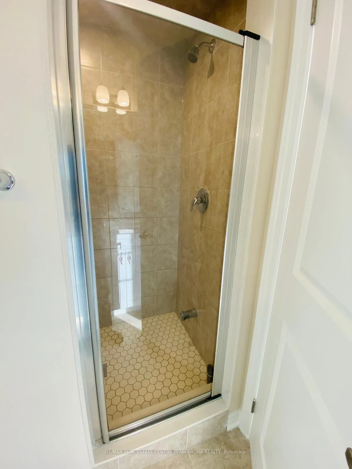 283 Rosenberg Way