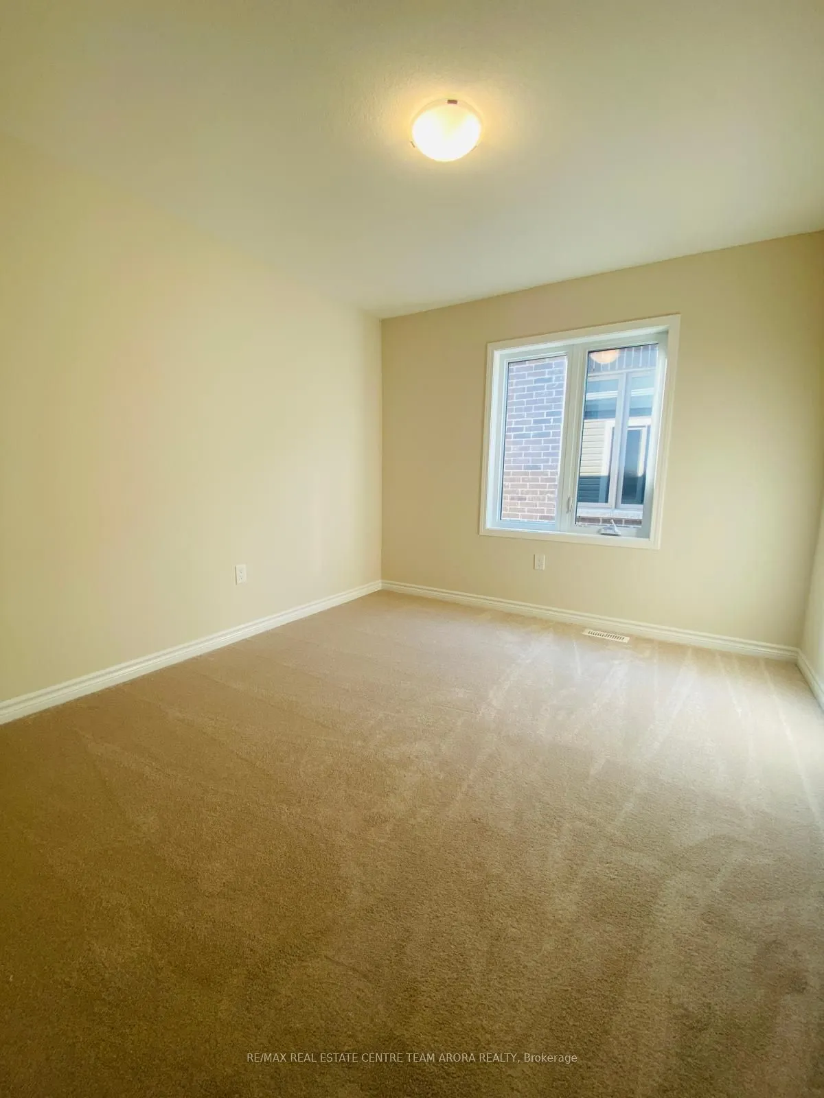 283 Rosenberg Way