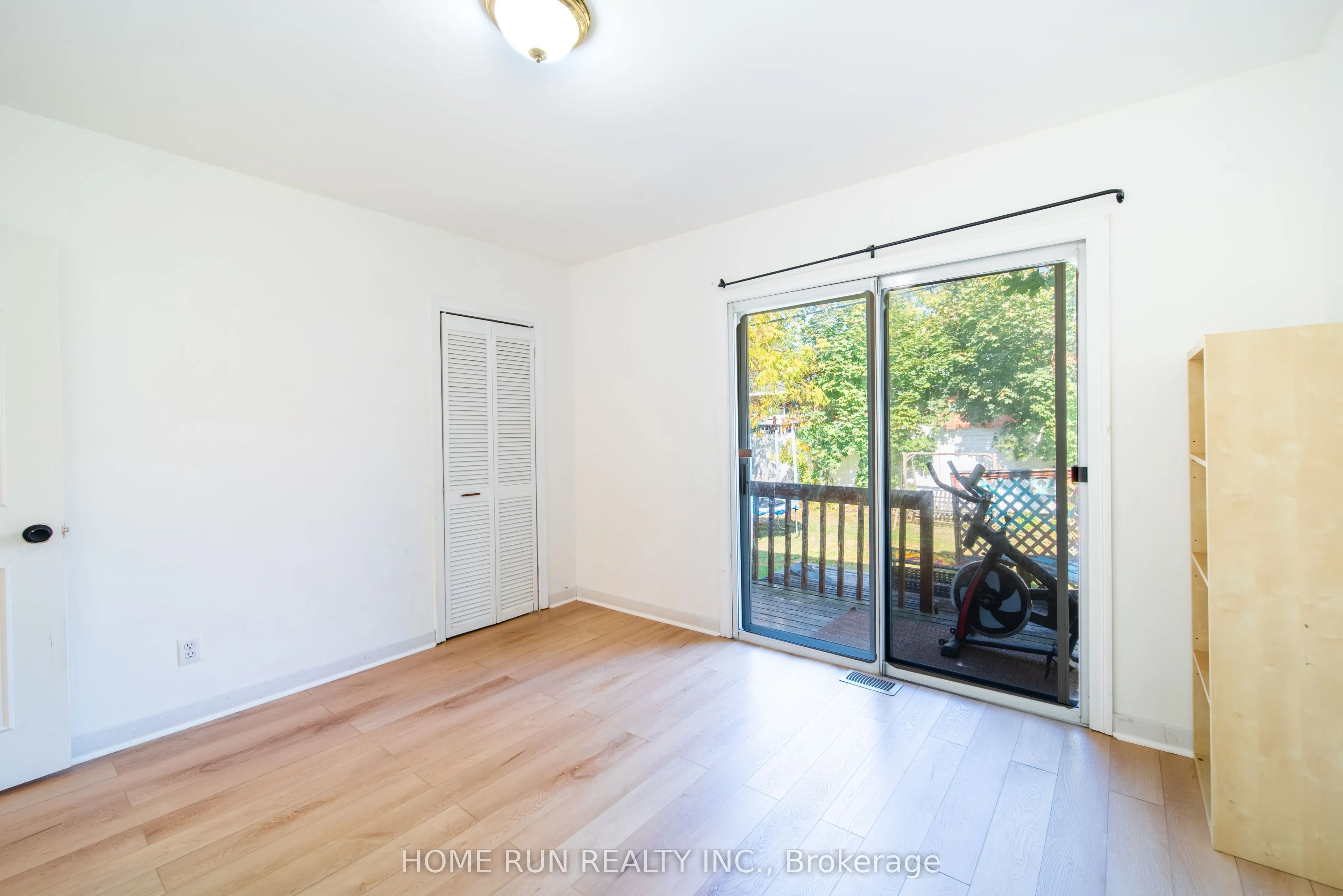 533 Browning Avenue