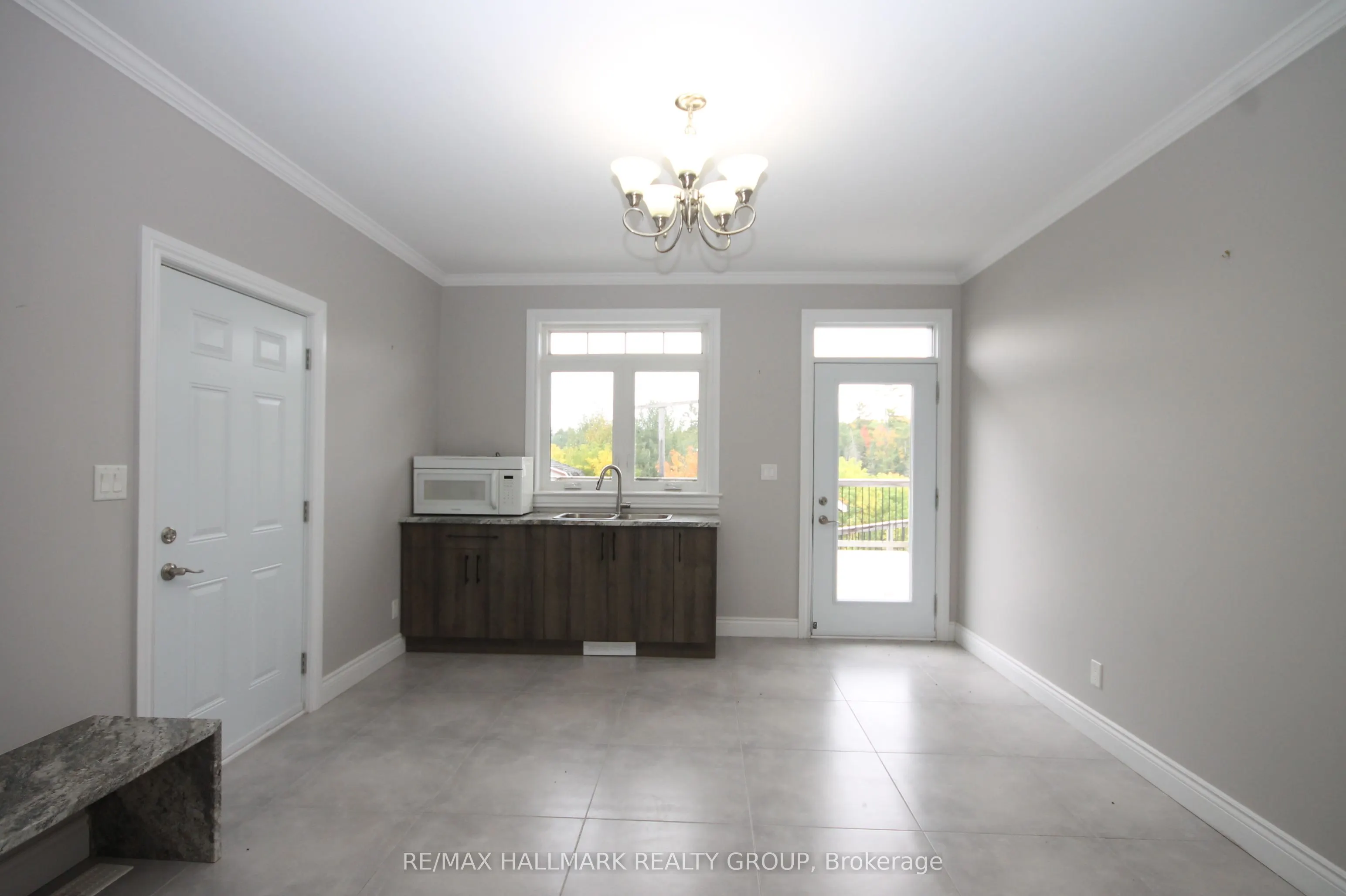 4 Mineview Road