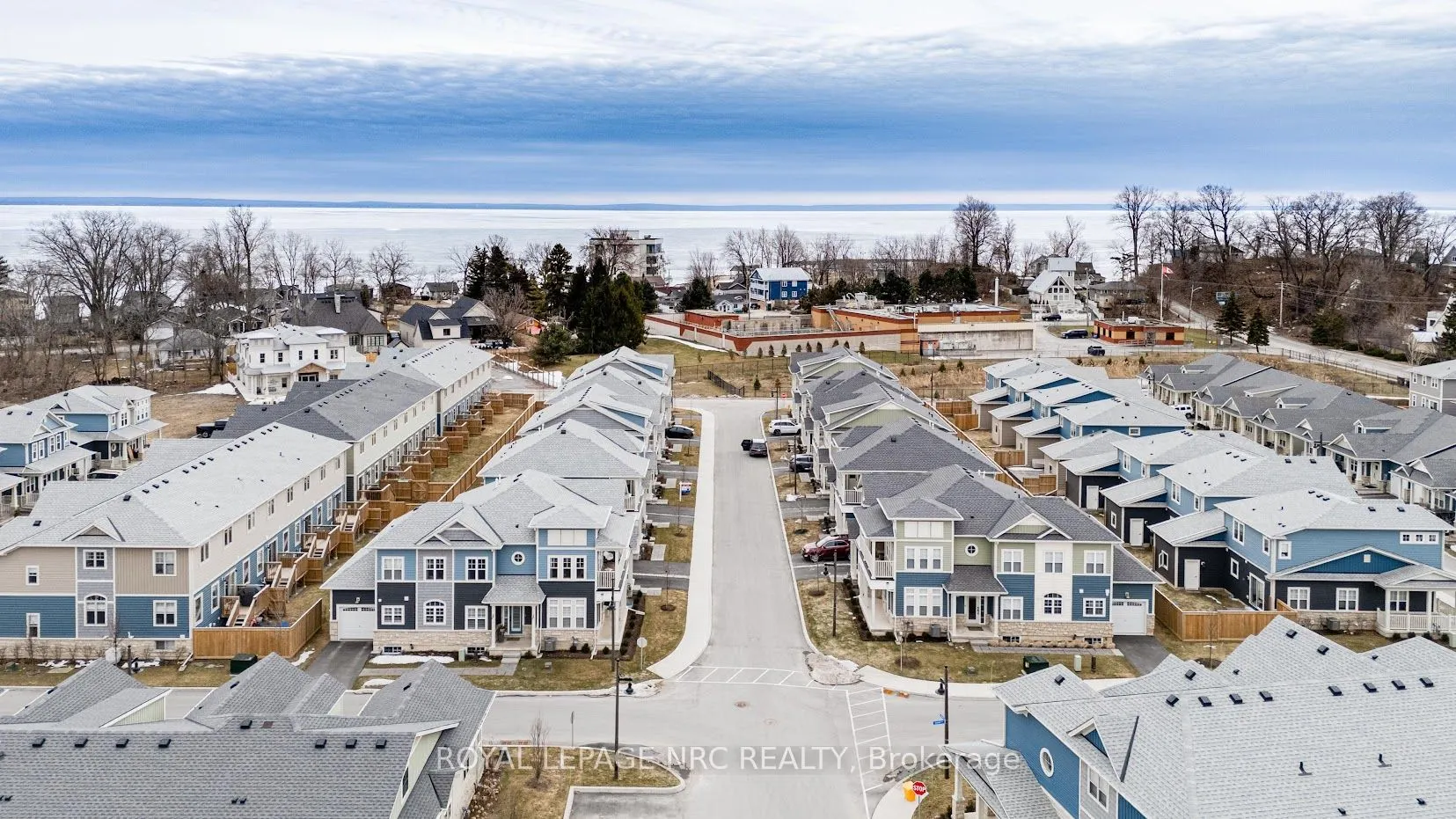 12 SHORES Lane, #B