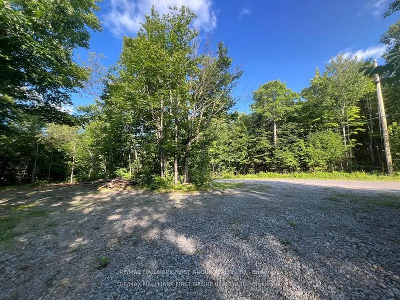 678 Centreview Road