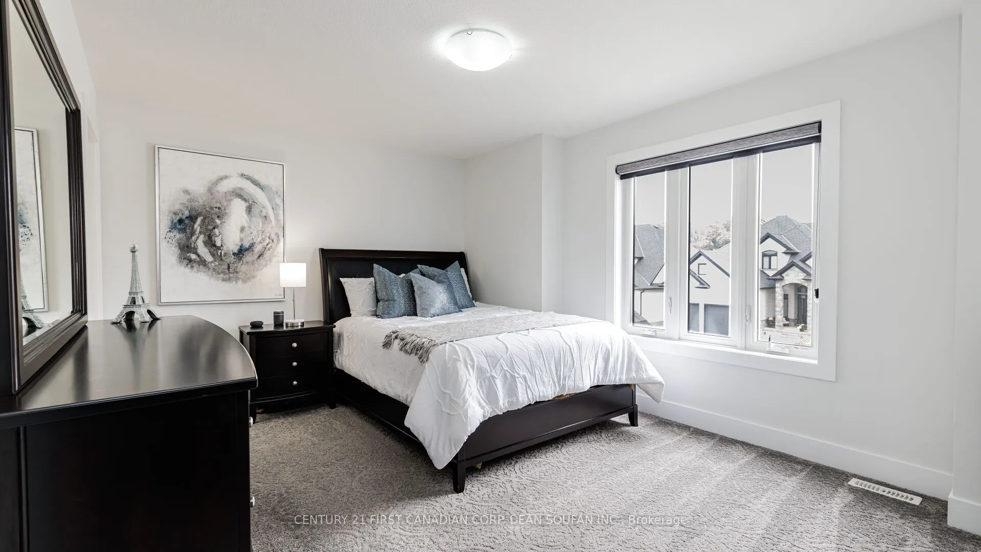 4079 Sugarmaple Crossing