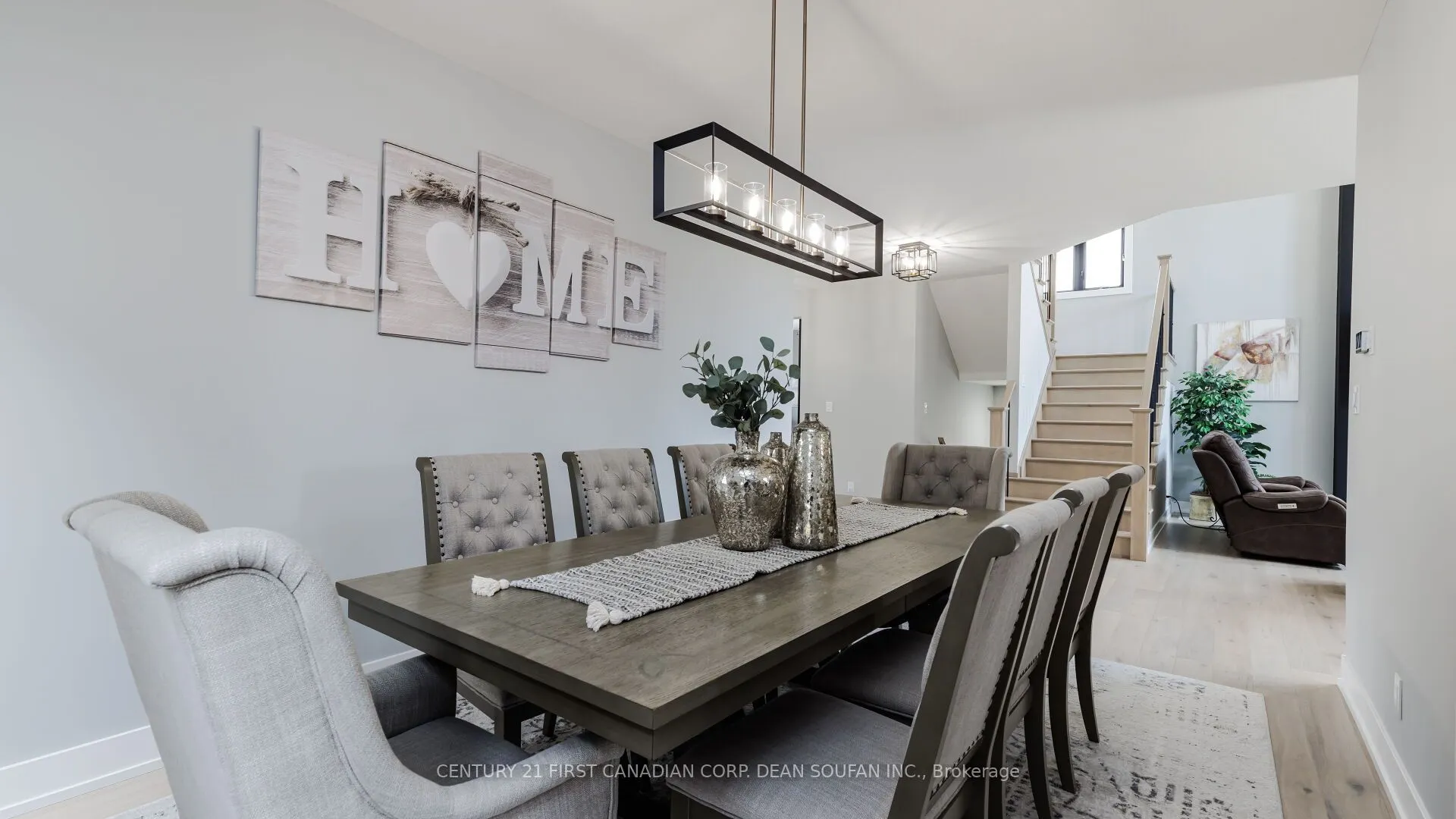4079 Sugarmaple Crossing