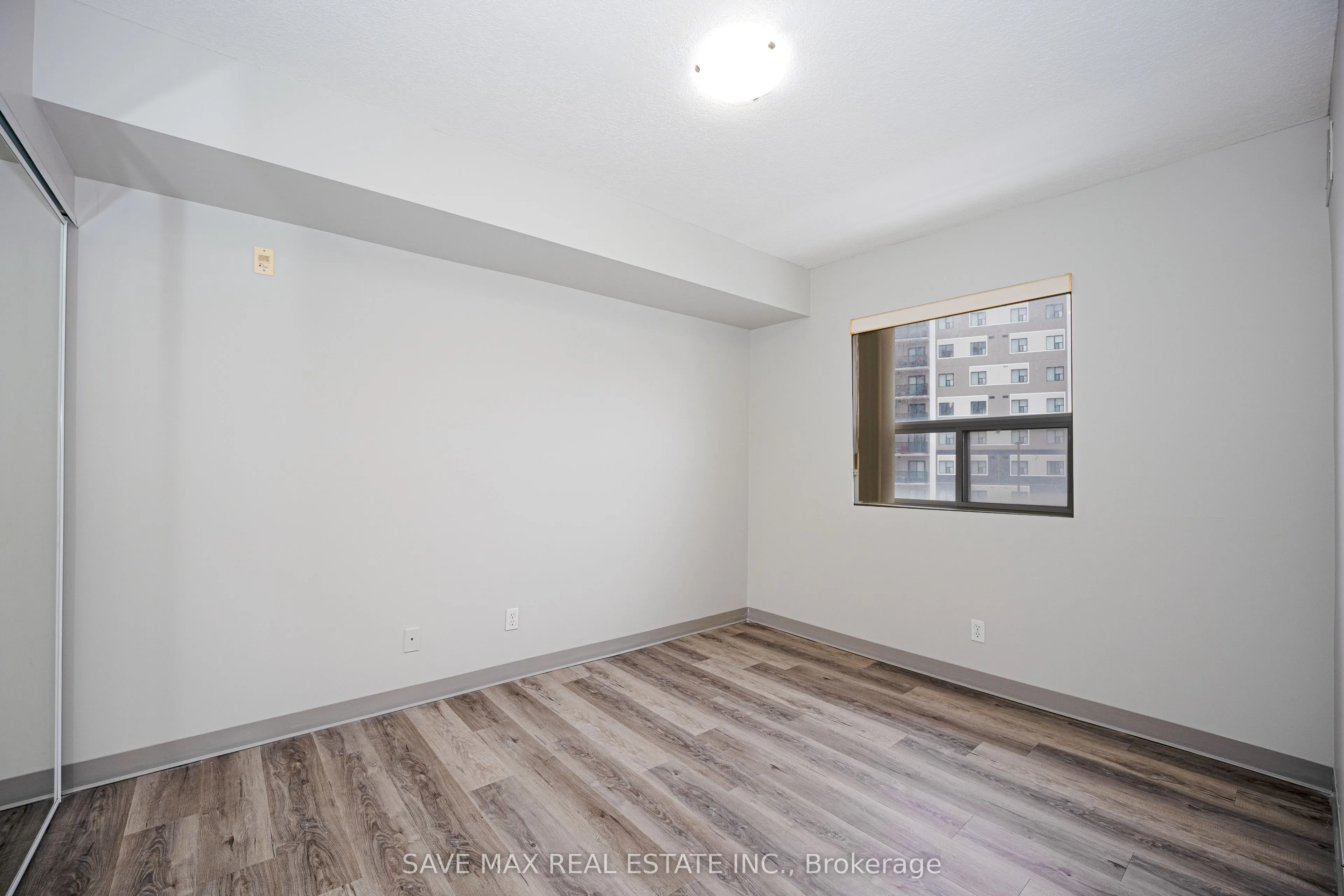 593 Strasburg Road, #108