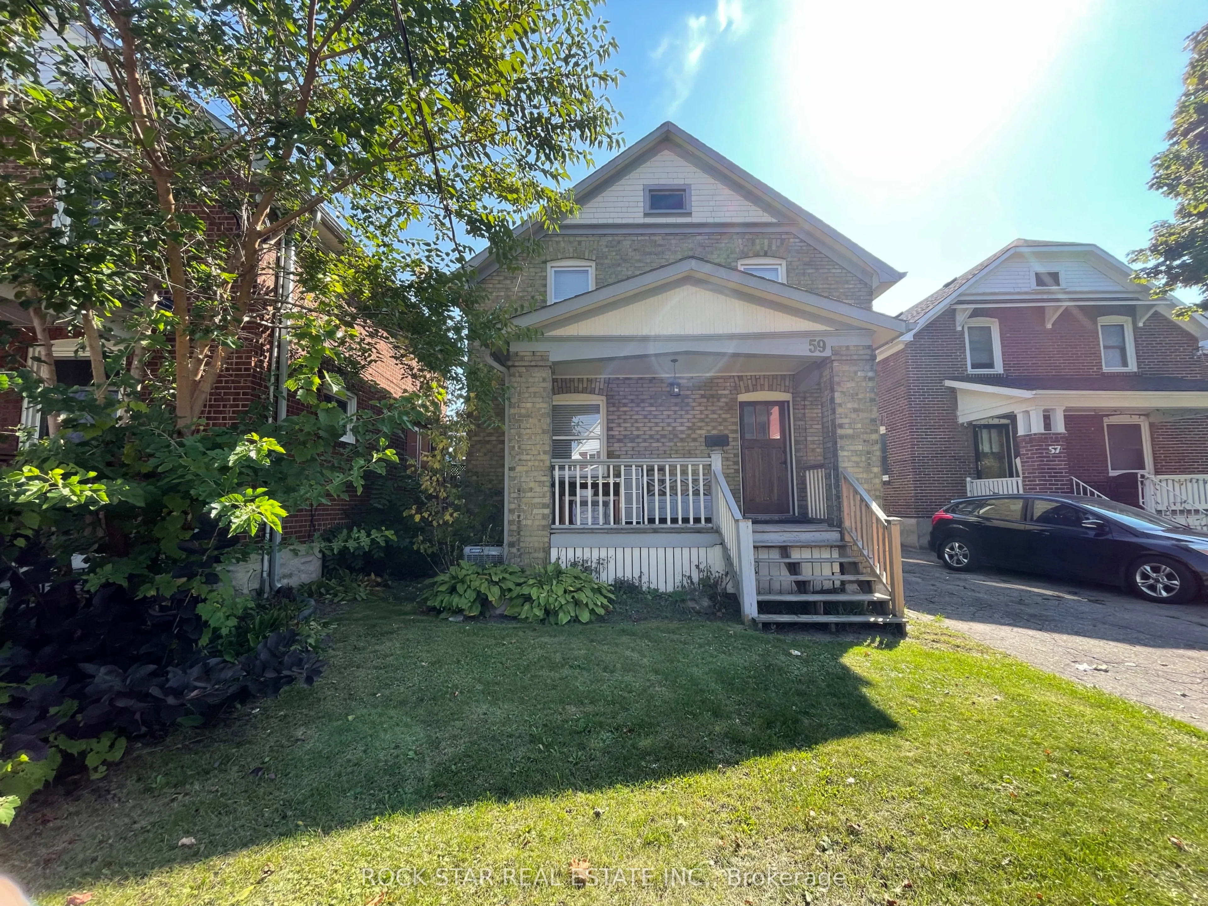 59 Laurel Street