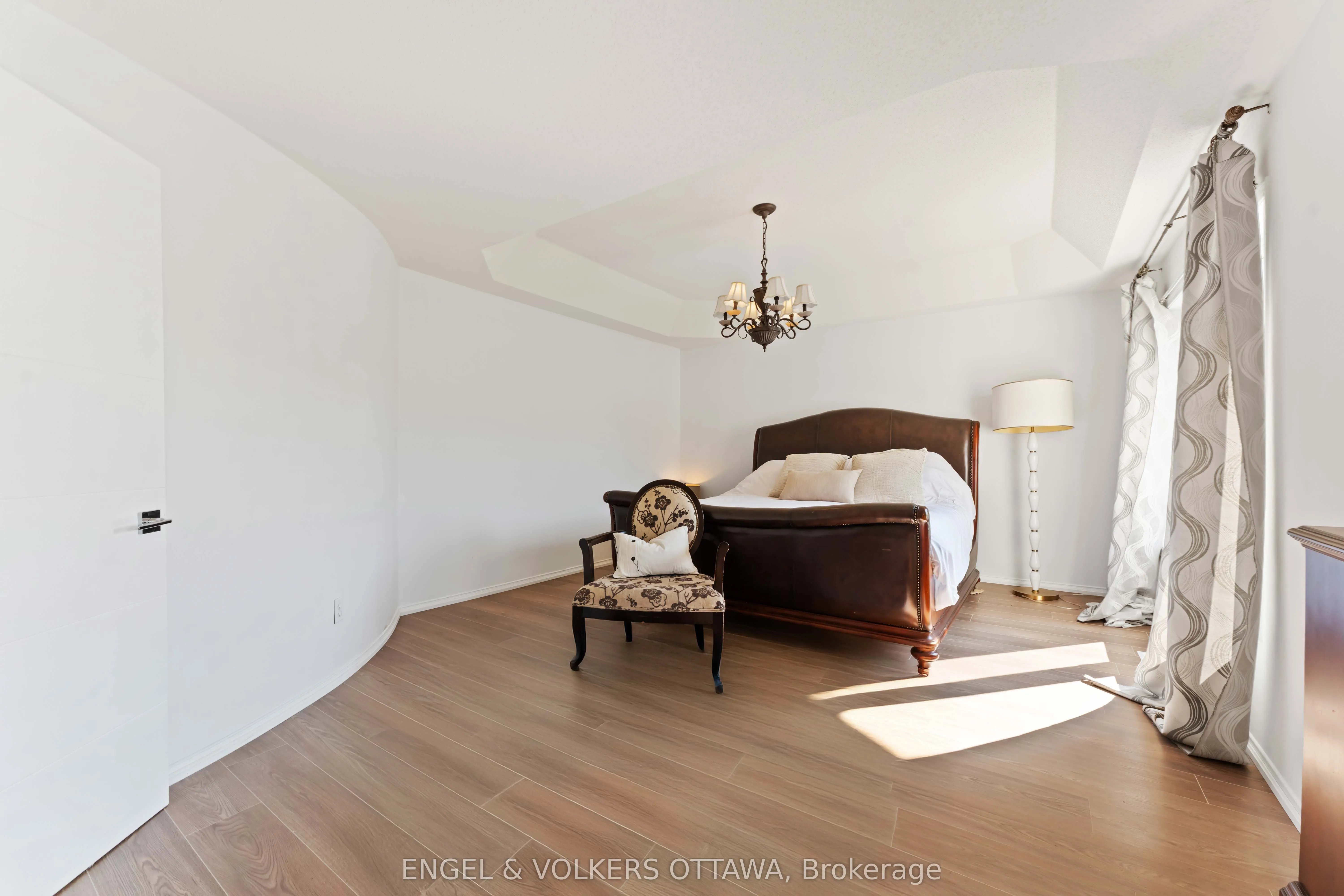 774 Scala Avenue