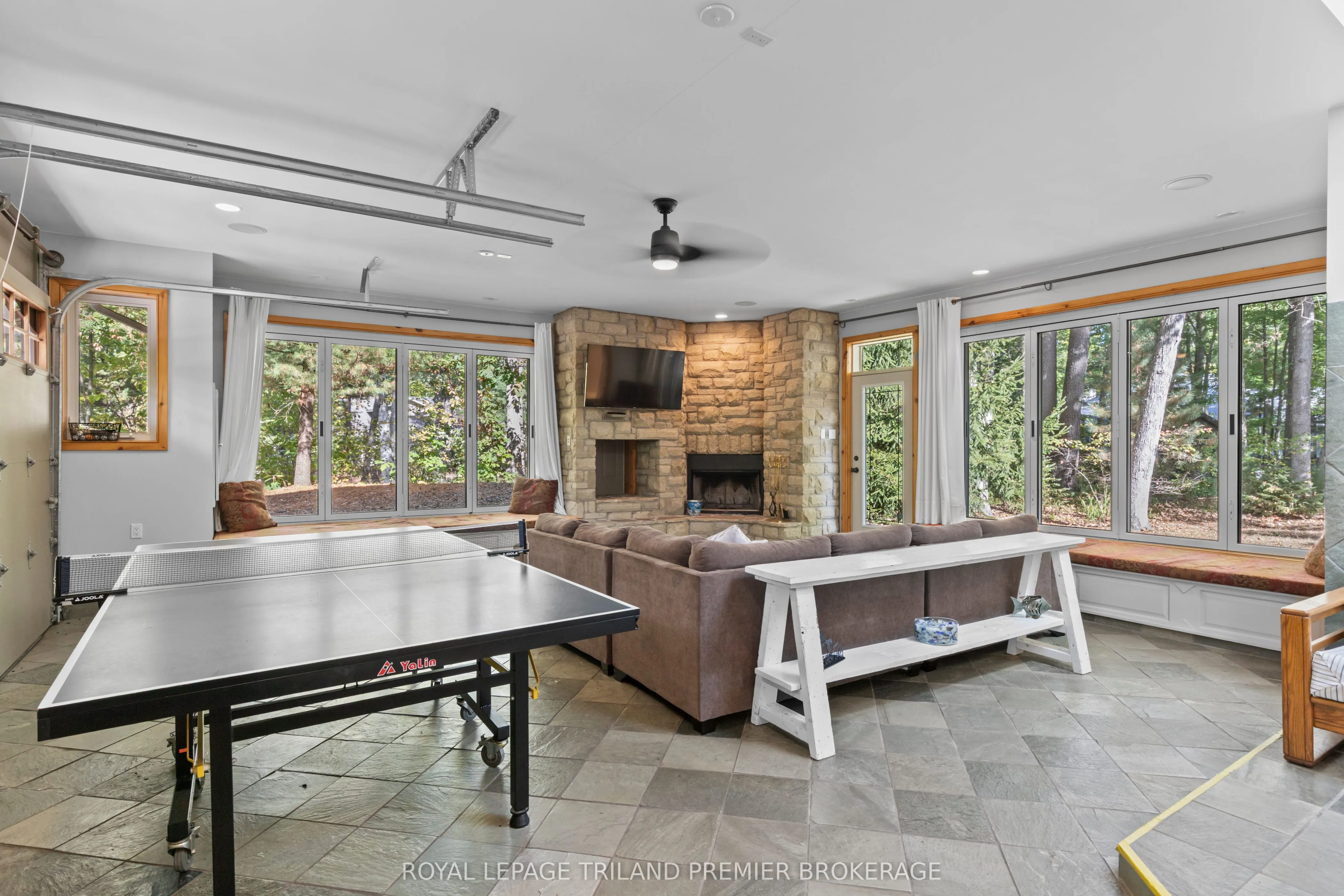 10300 Beach O'pines Road