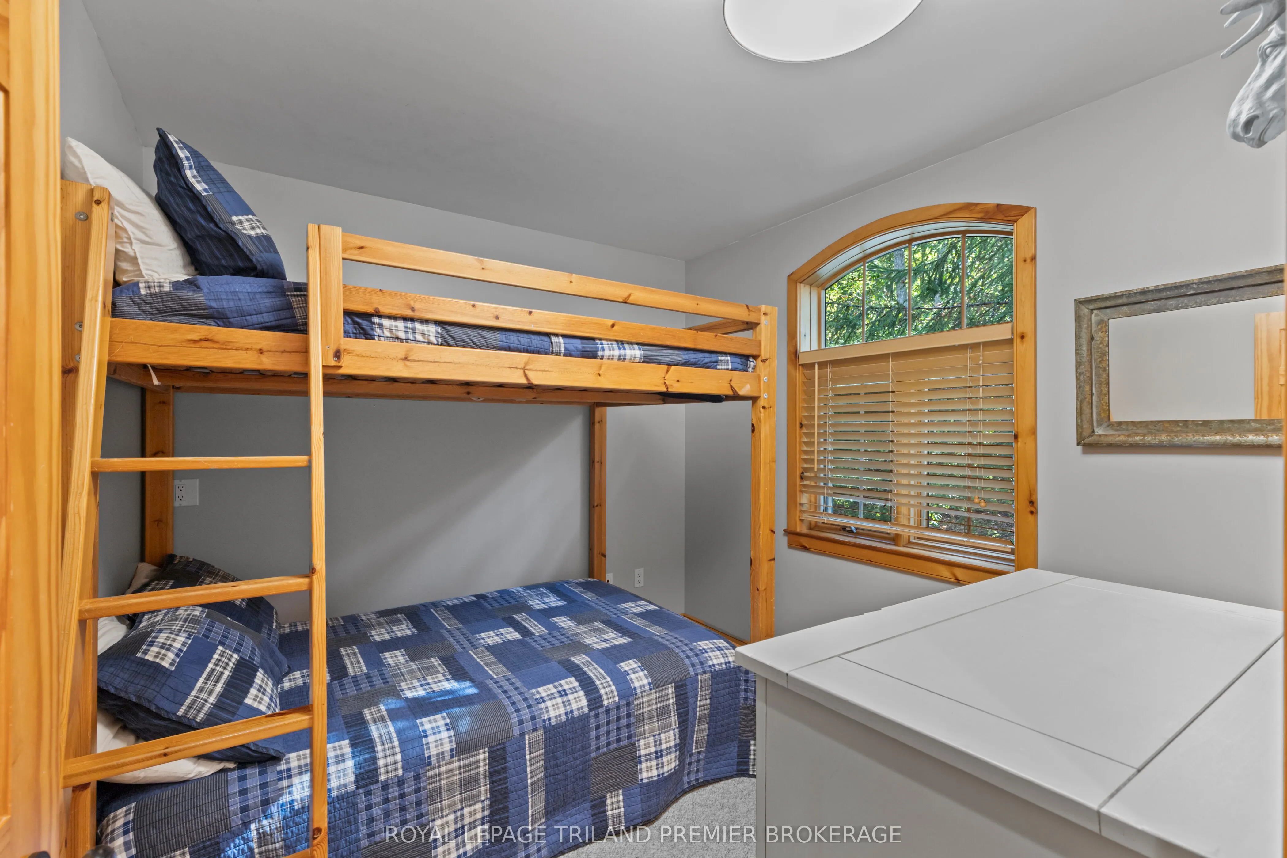 10300 Beach O'pines Road