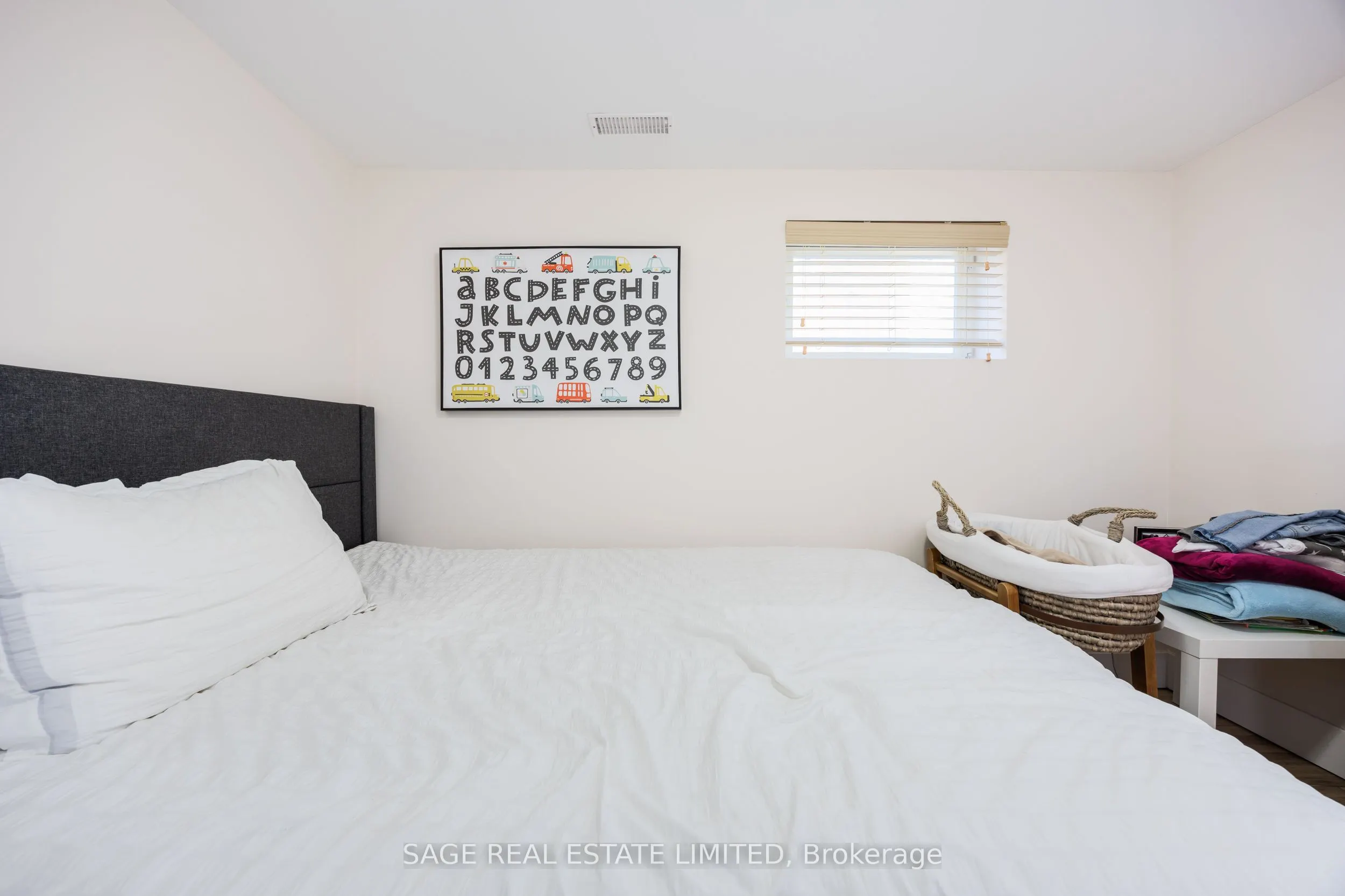 146 East 34th Street, #Lower Unit