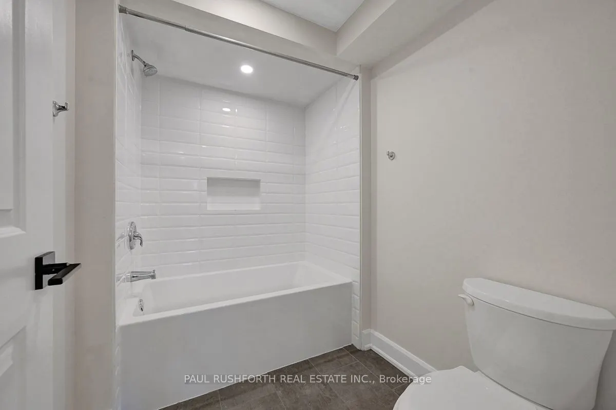 40 Riddell Street