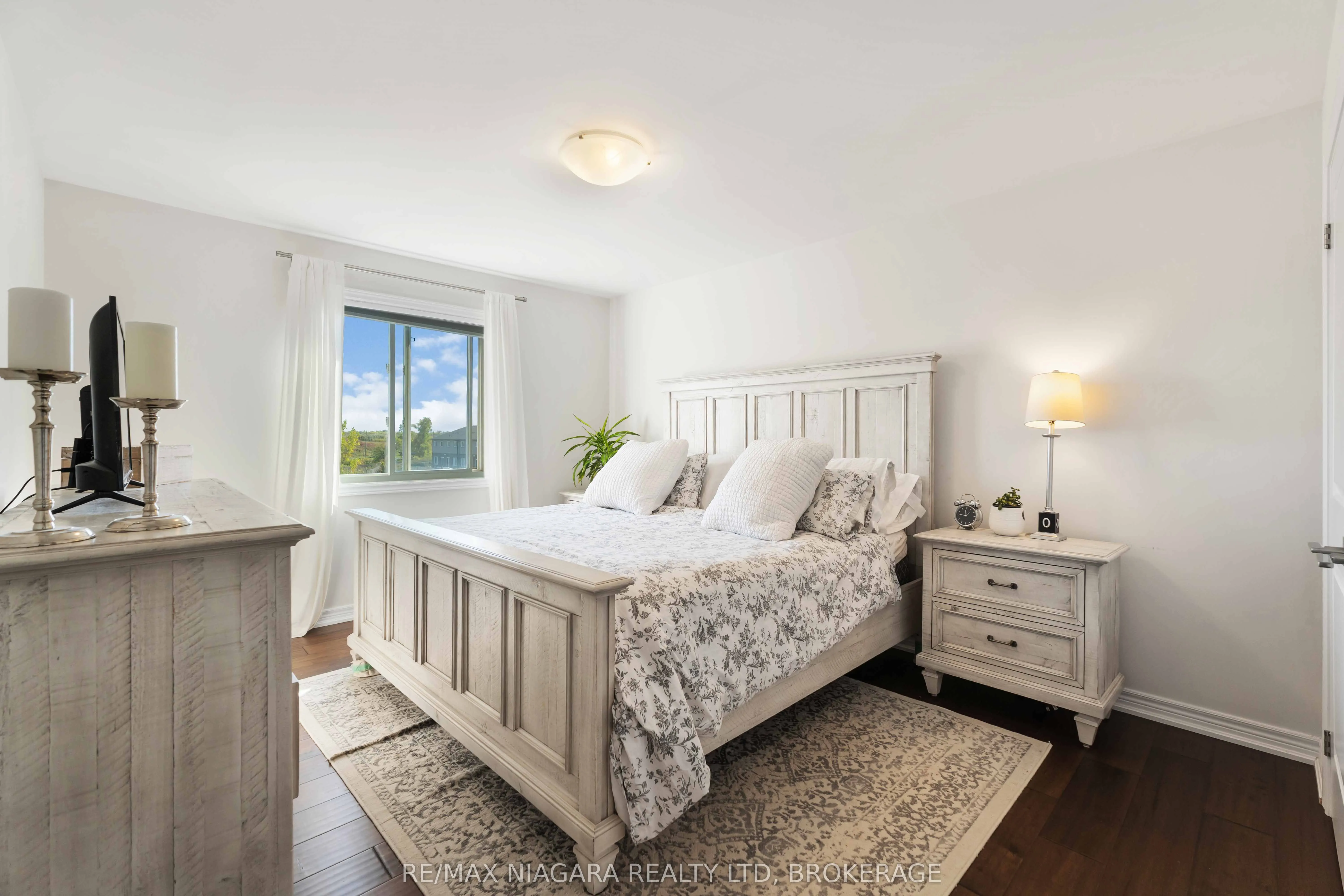 21 Lamb Crescent