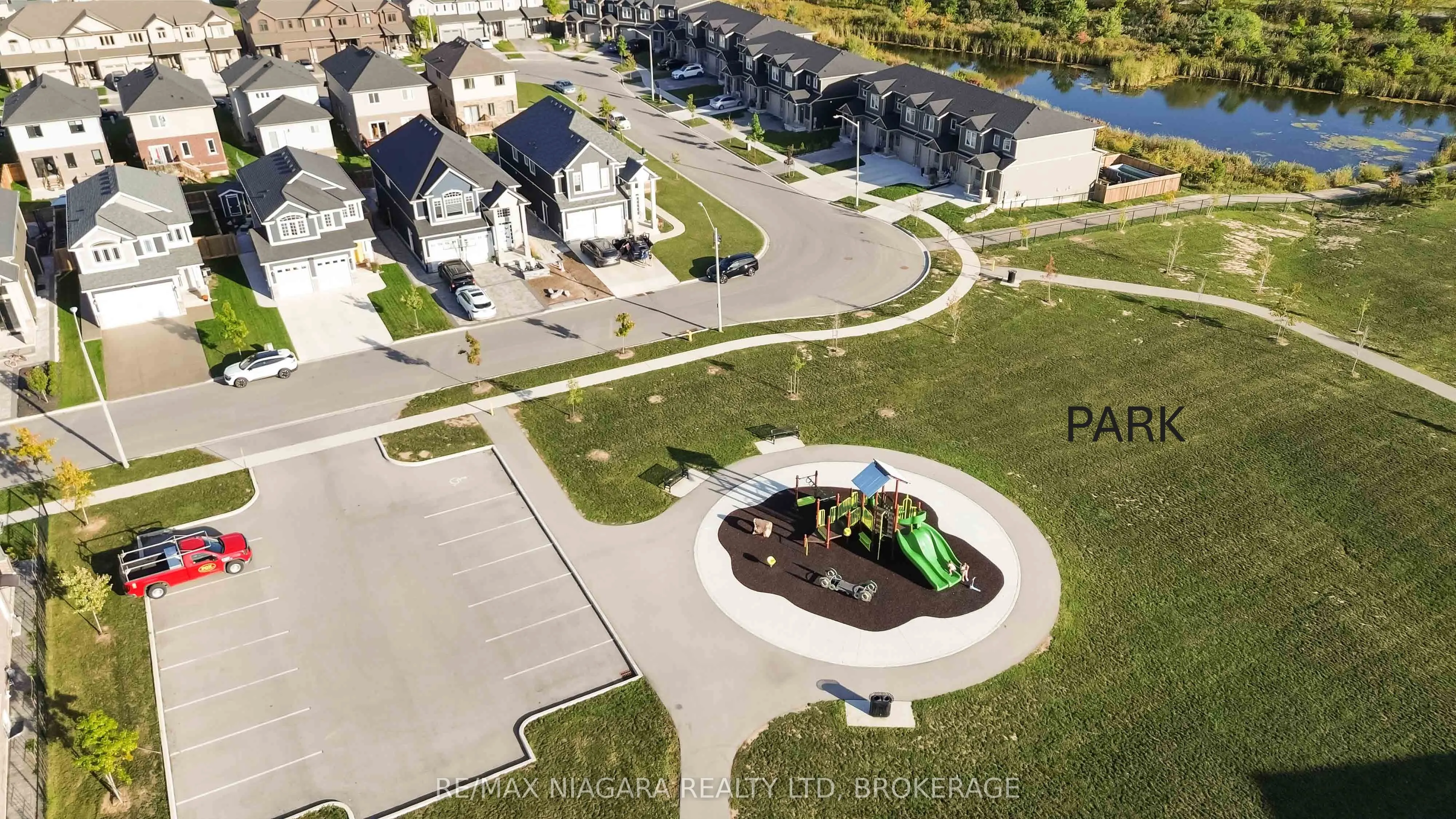 21 Lamb Crescent