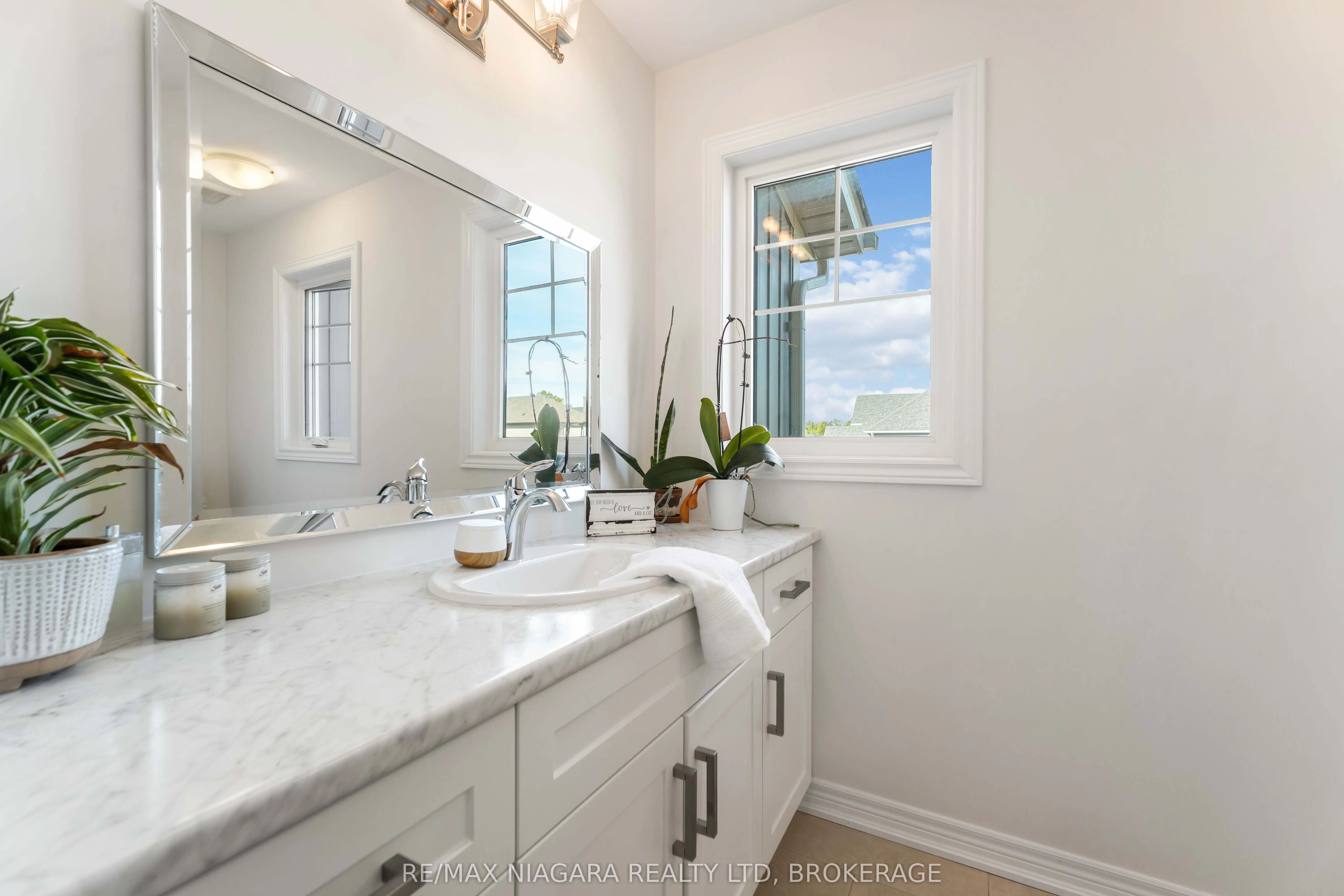 21 Lamb Crescent