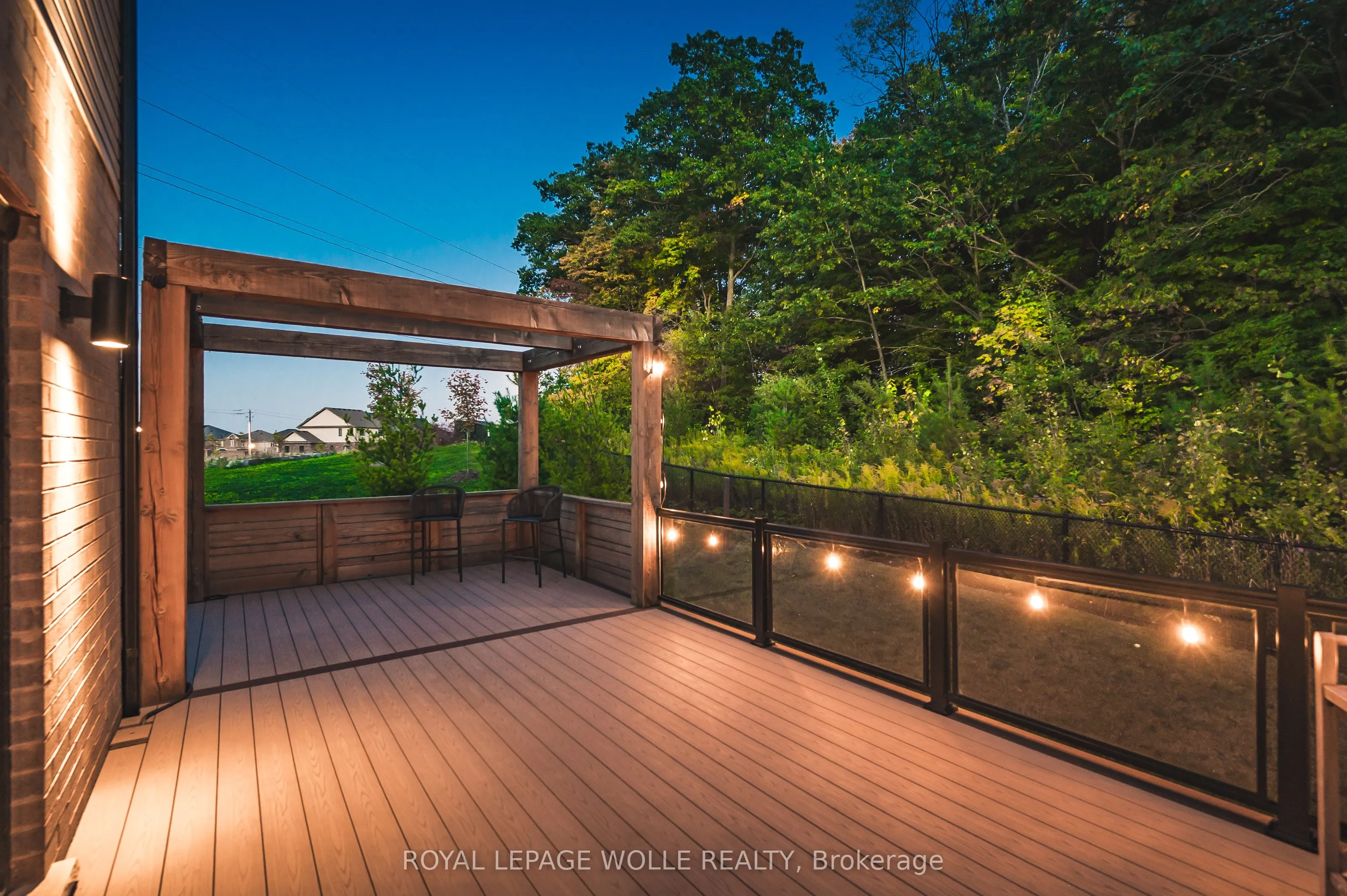 884 Robert Ferrie Drive