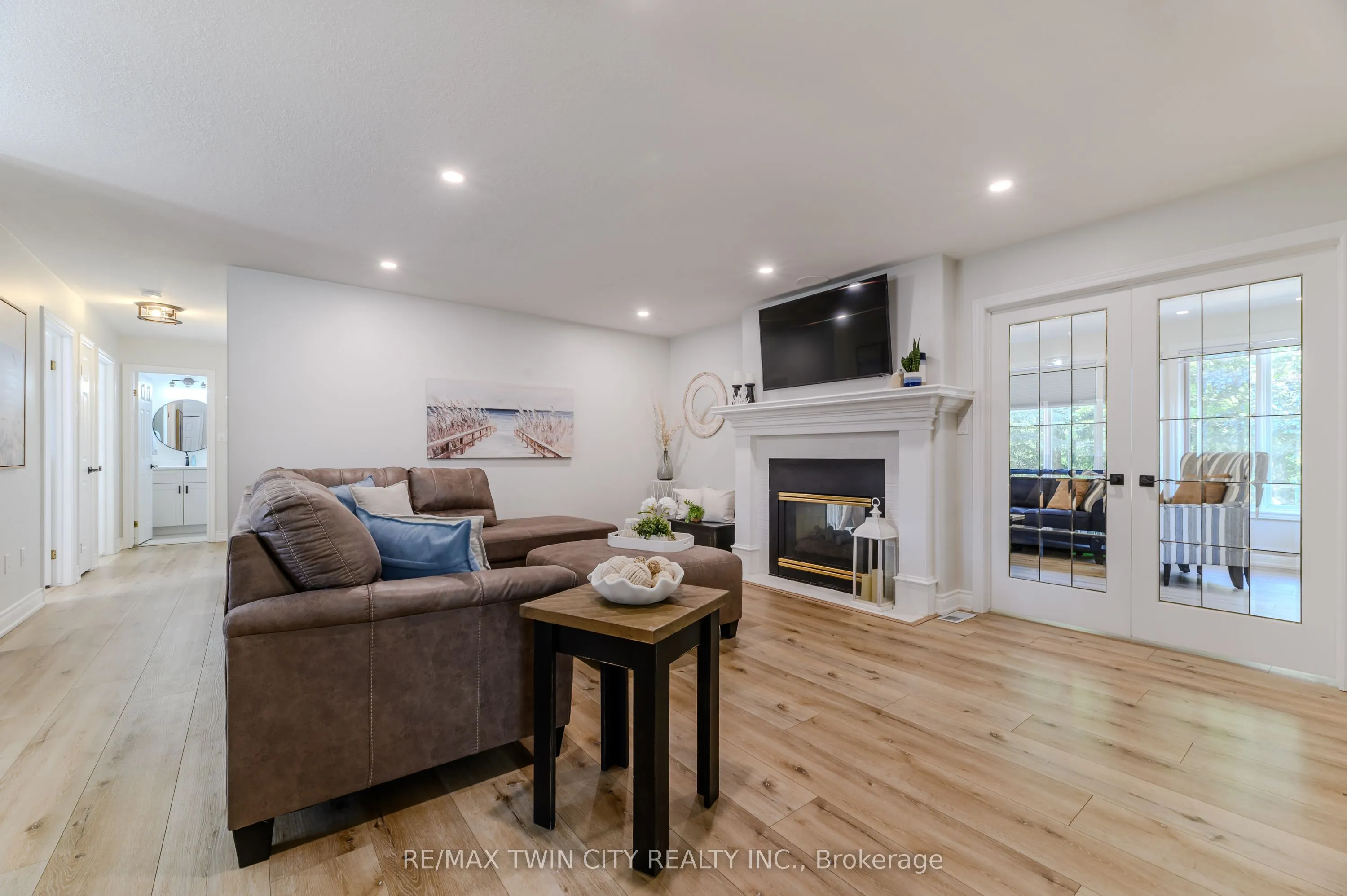 5 Newport Lane