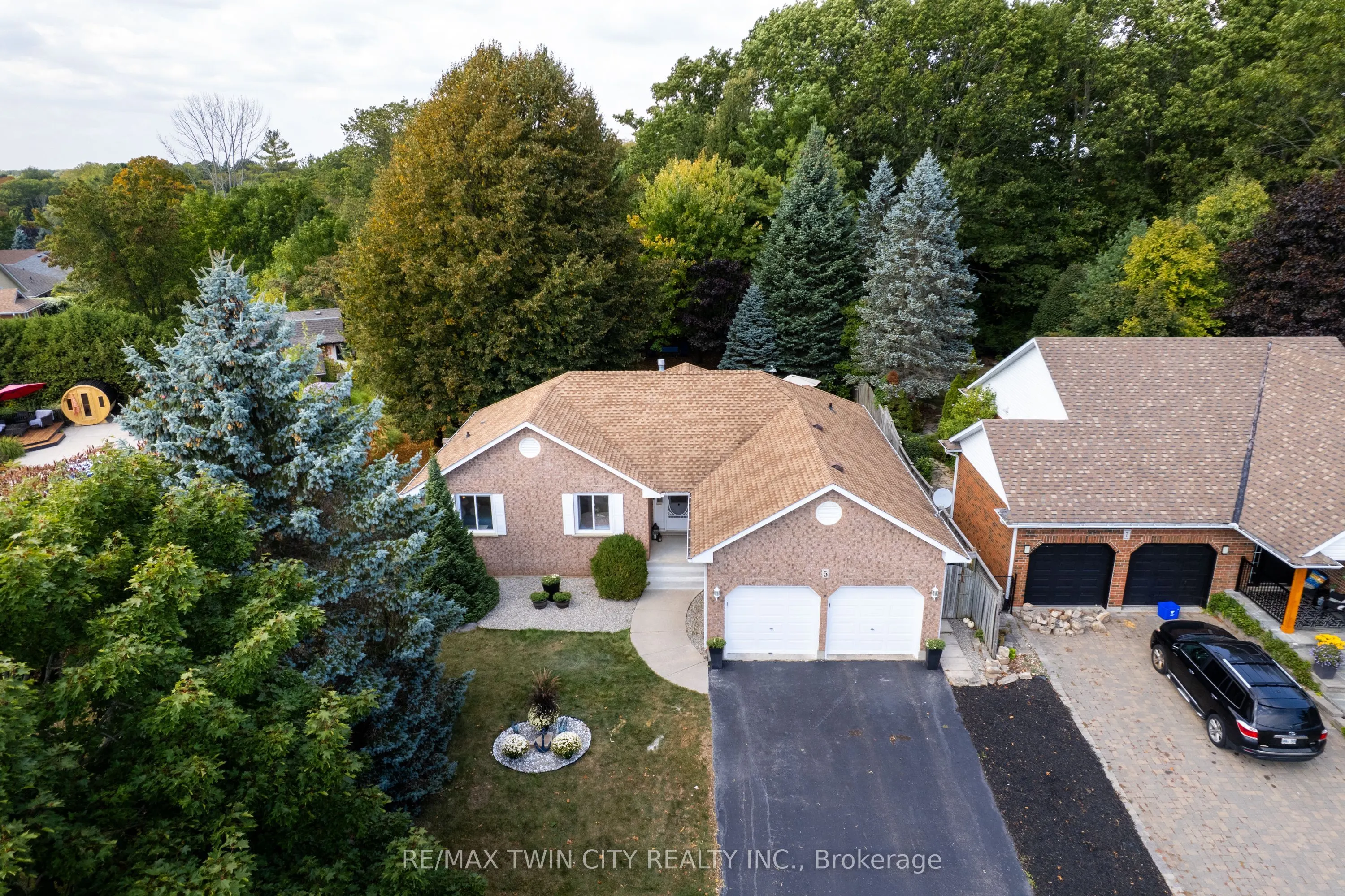 5 Newport Lane