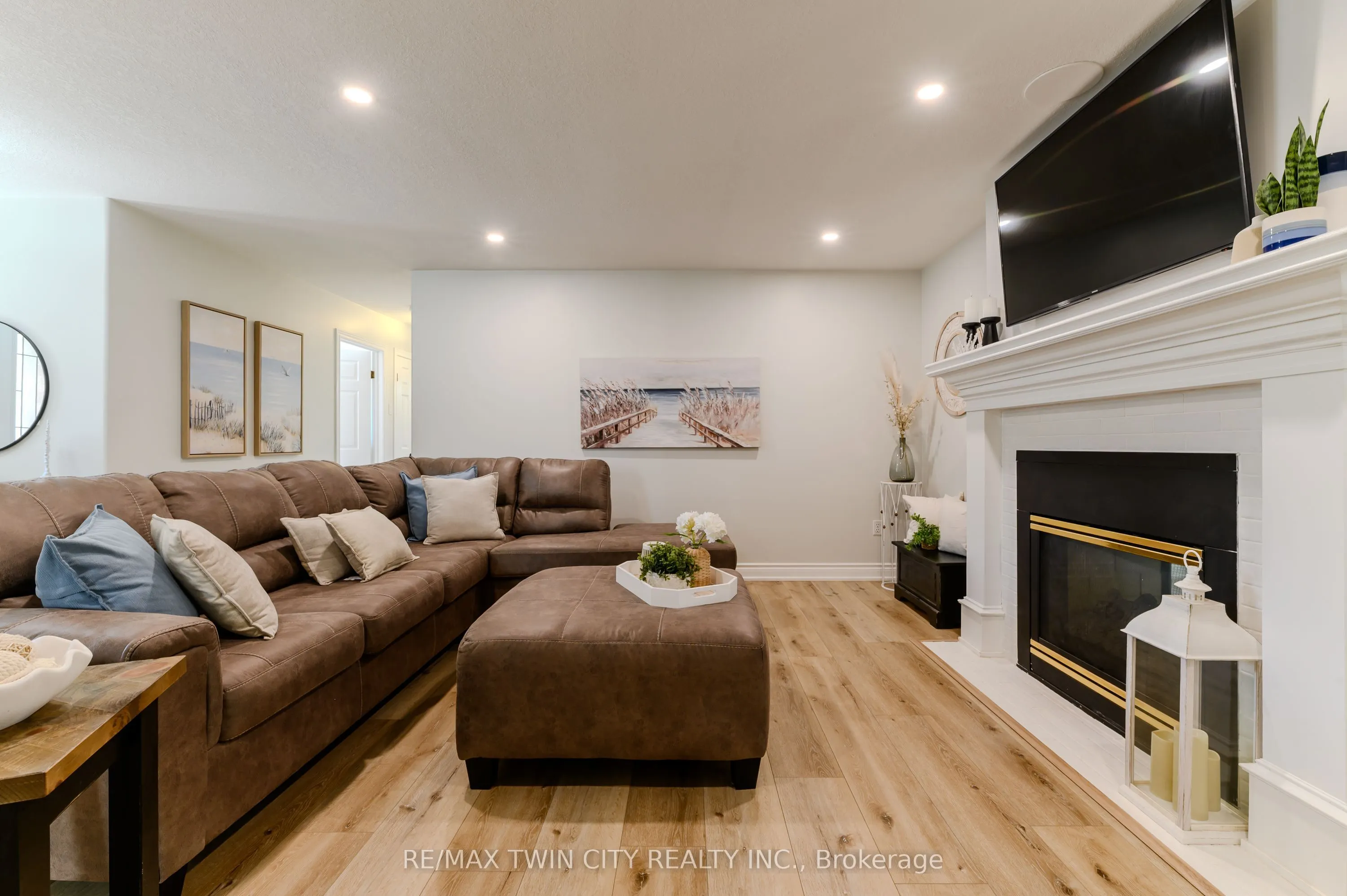 5 Newport Lane