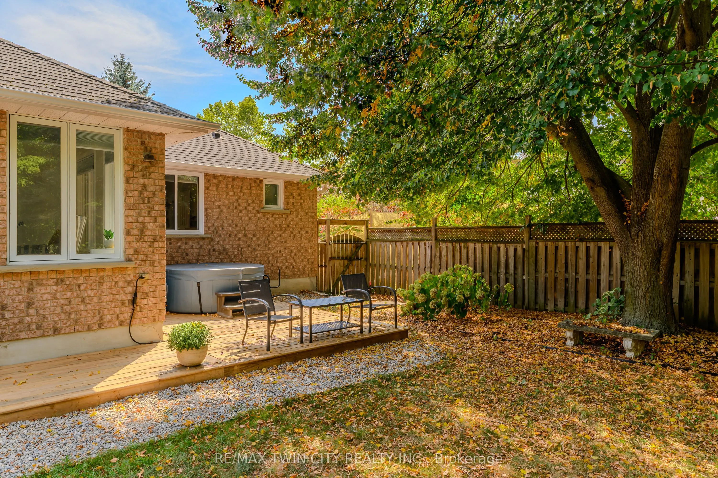 5 Newport Lane