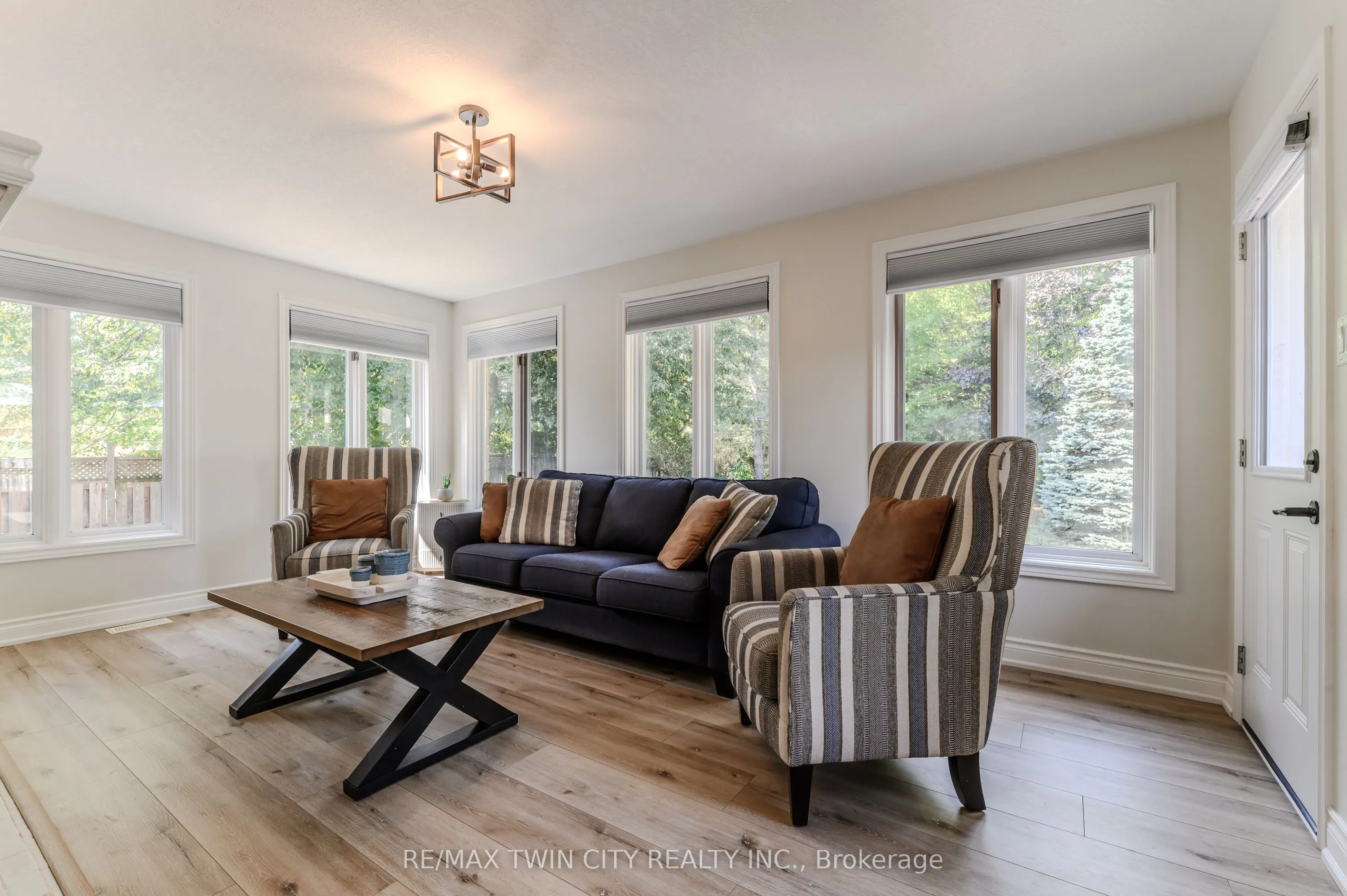 5 Newport Lane