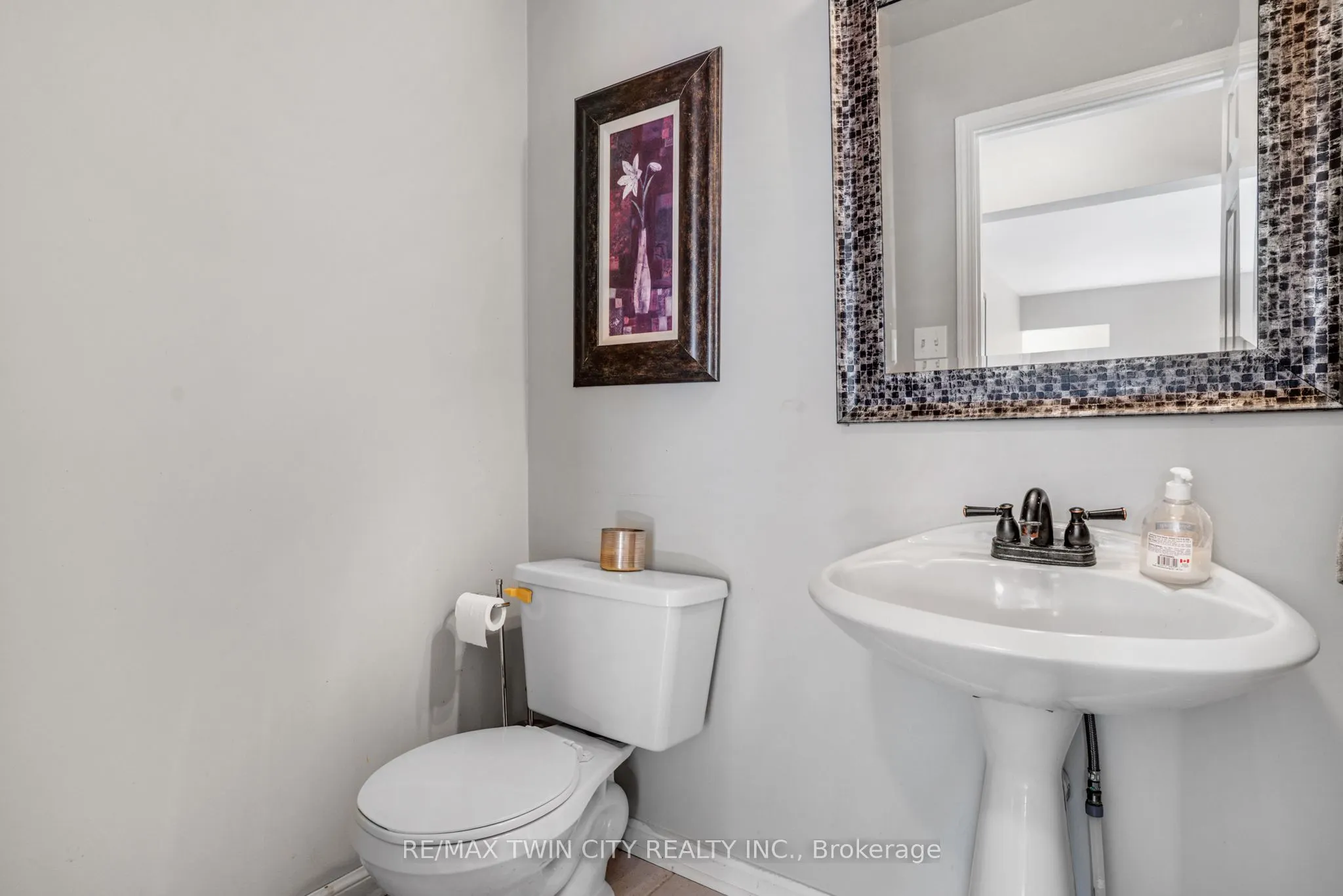 795 Saginaw Parkway
