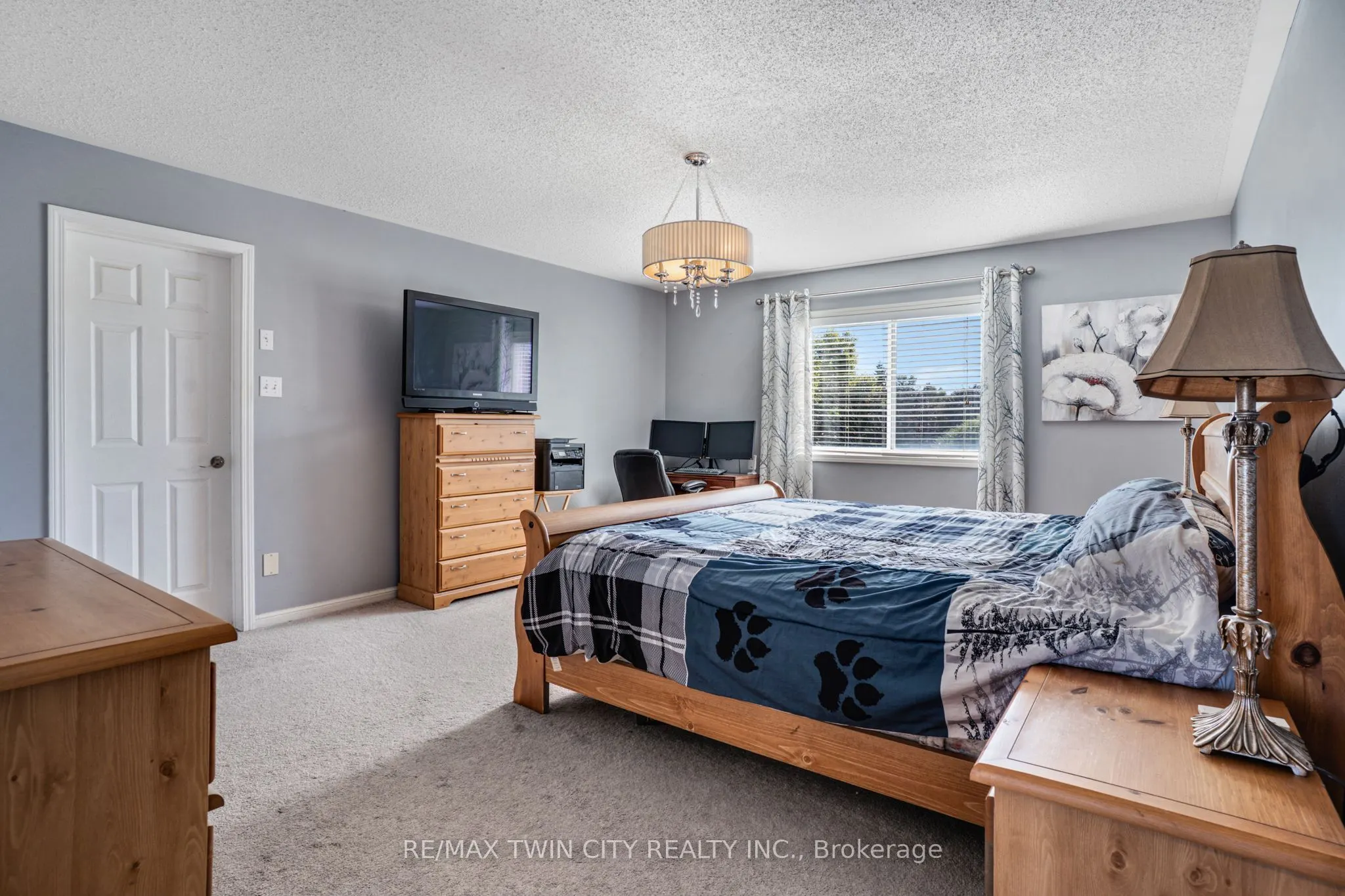795 Saginaw Parkway
