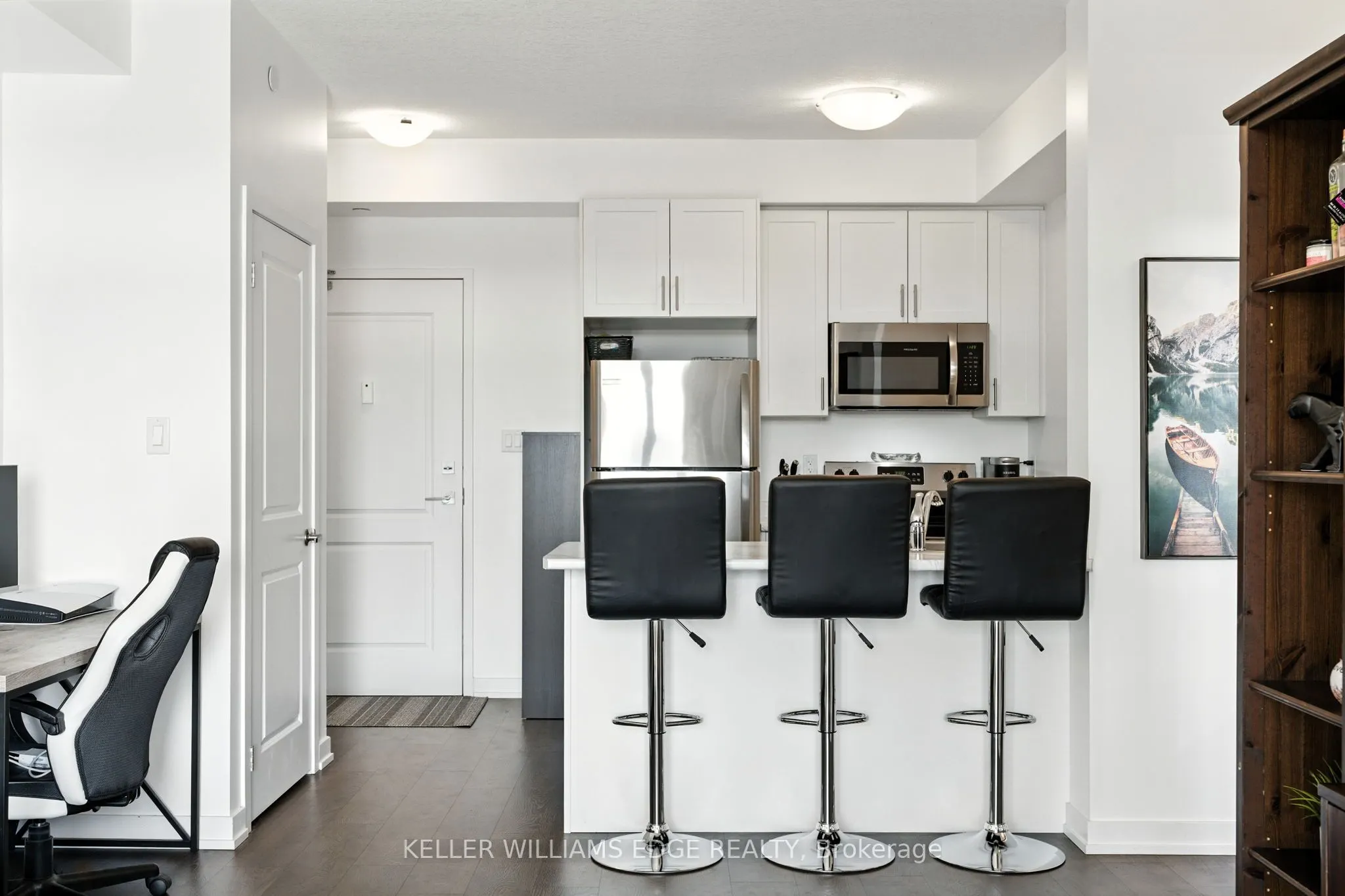 125 Shoreview Place, #338