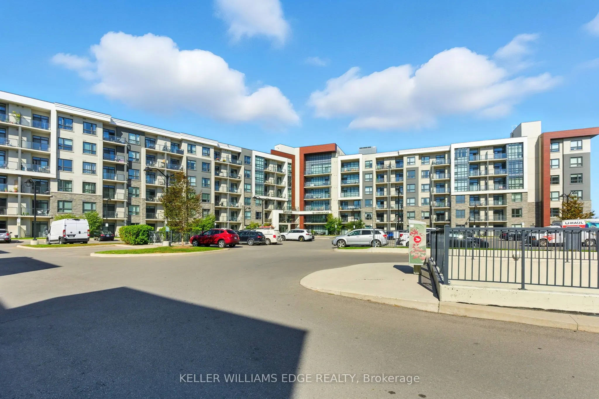 125 Shoreview Place, #338