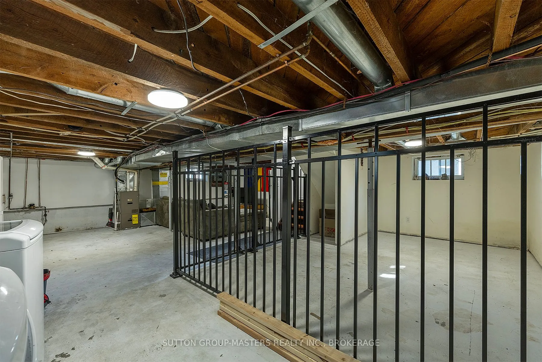 720 Brock Street