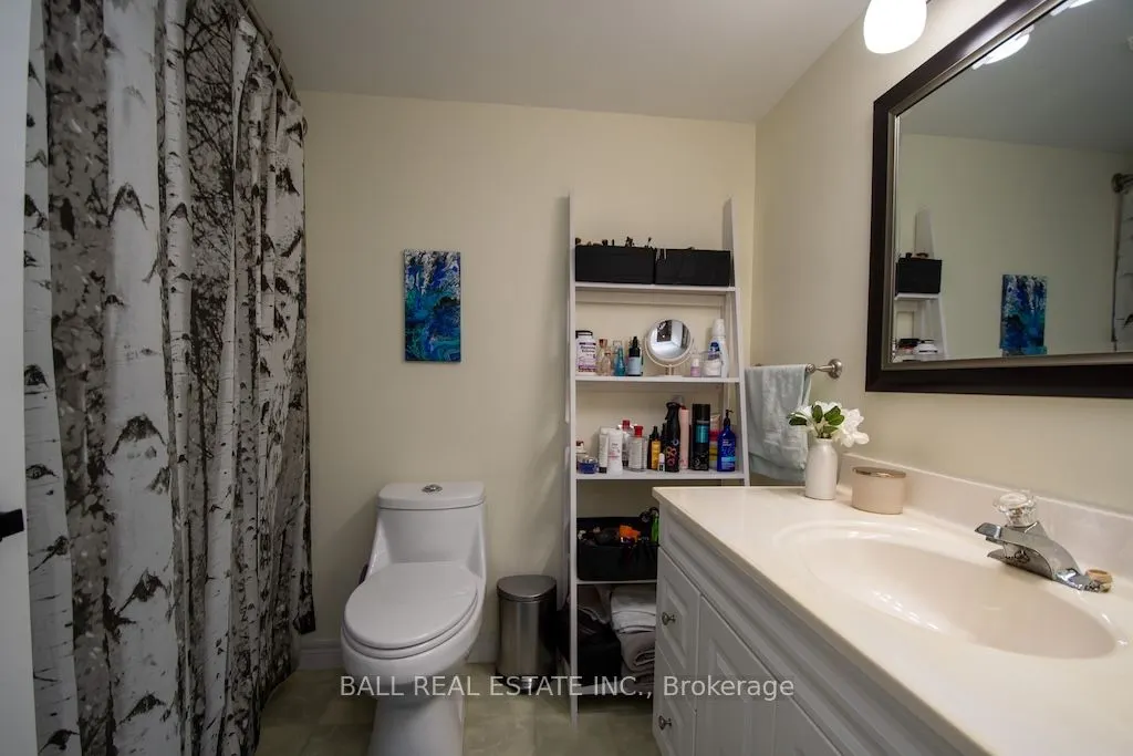 2546 Marsdale Drive