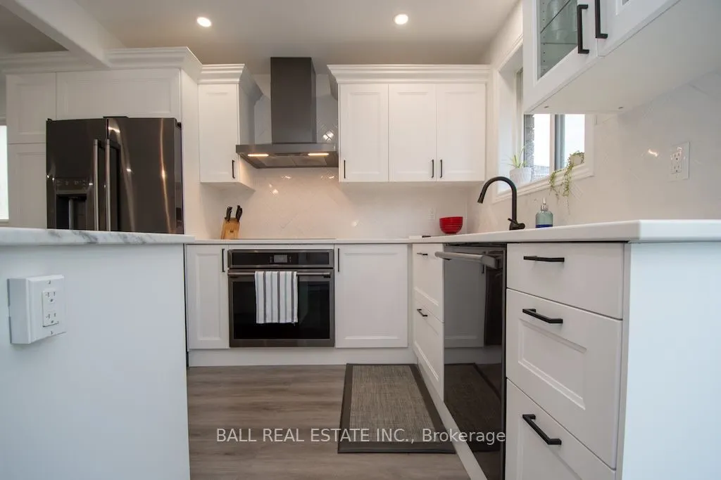 2546 Marsdale Drive