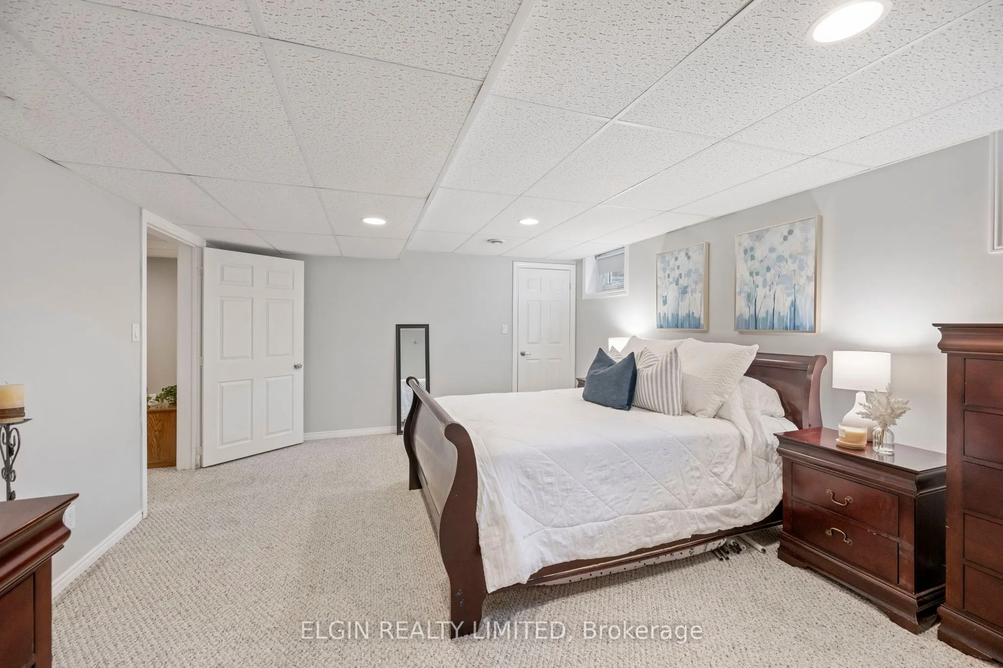 9538 Tower Road