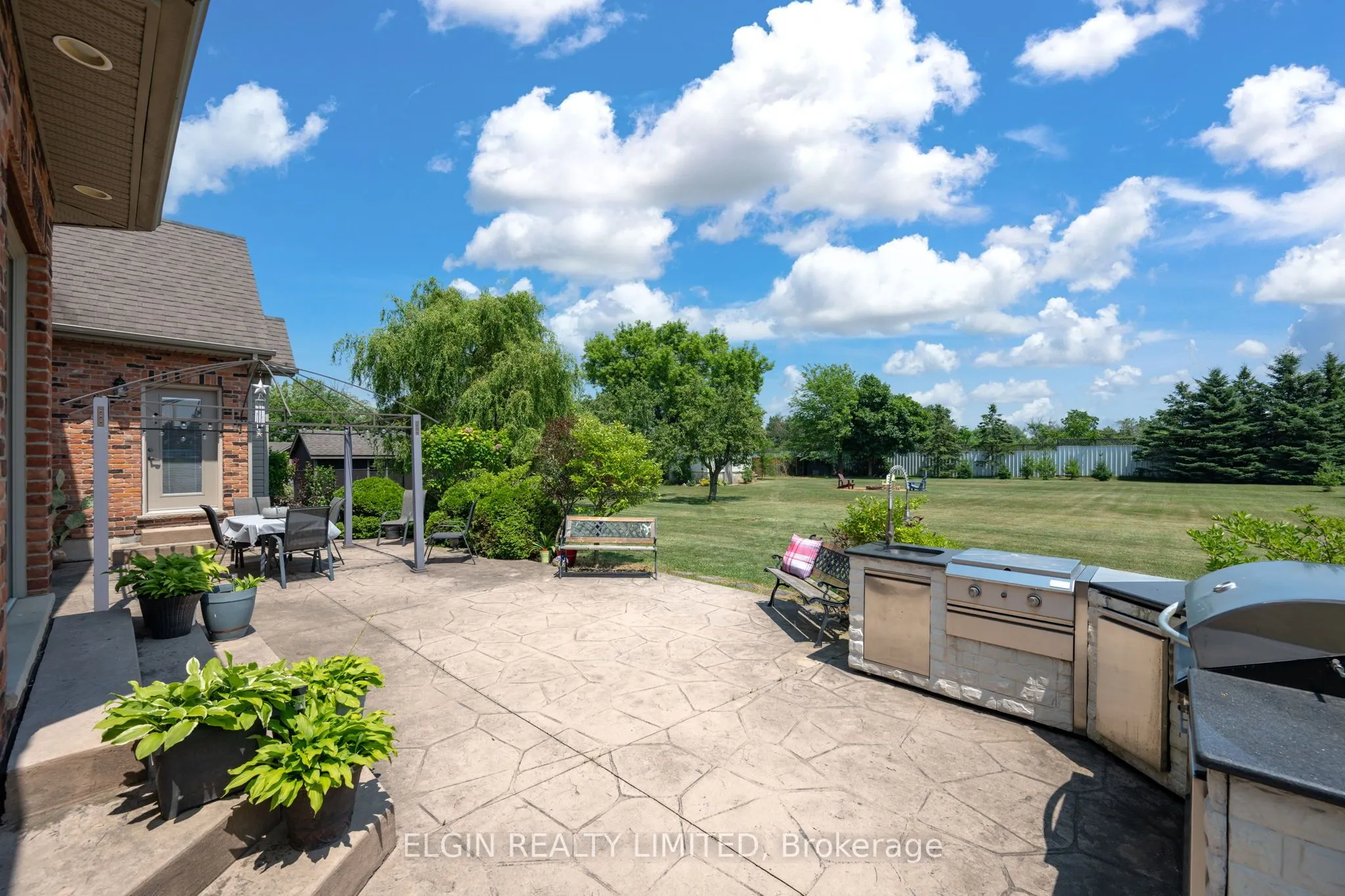 9538 Tower Road