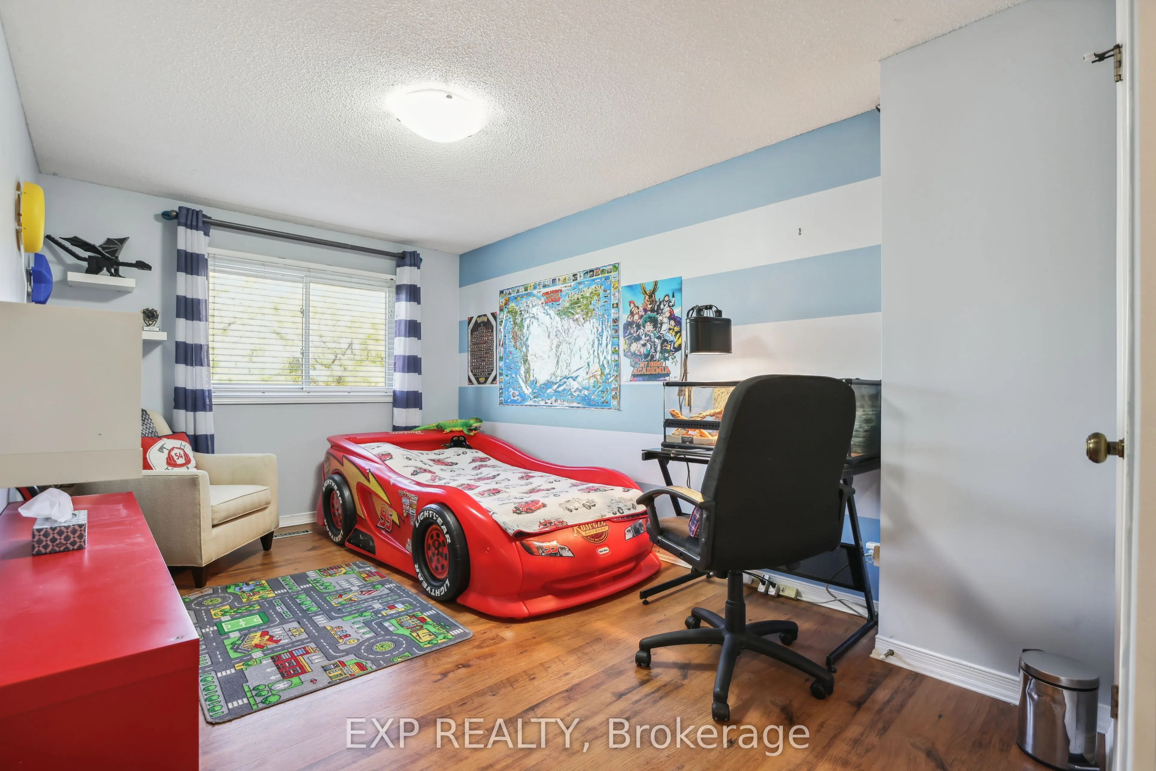 2 Royalwood Court, #49