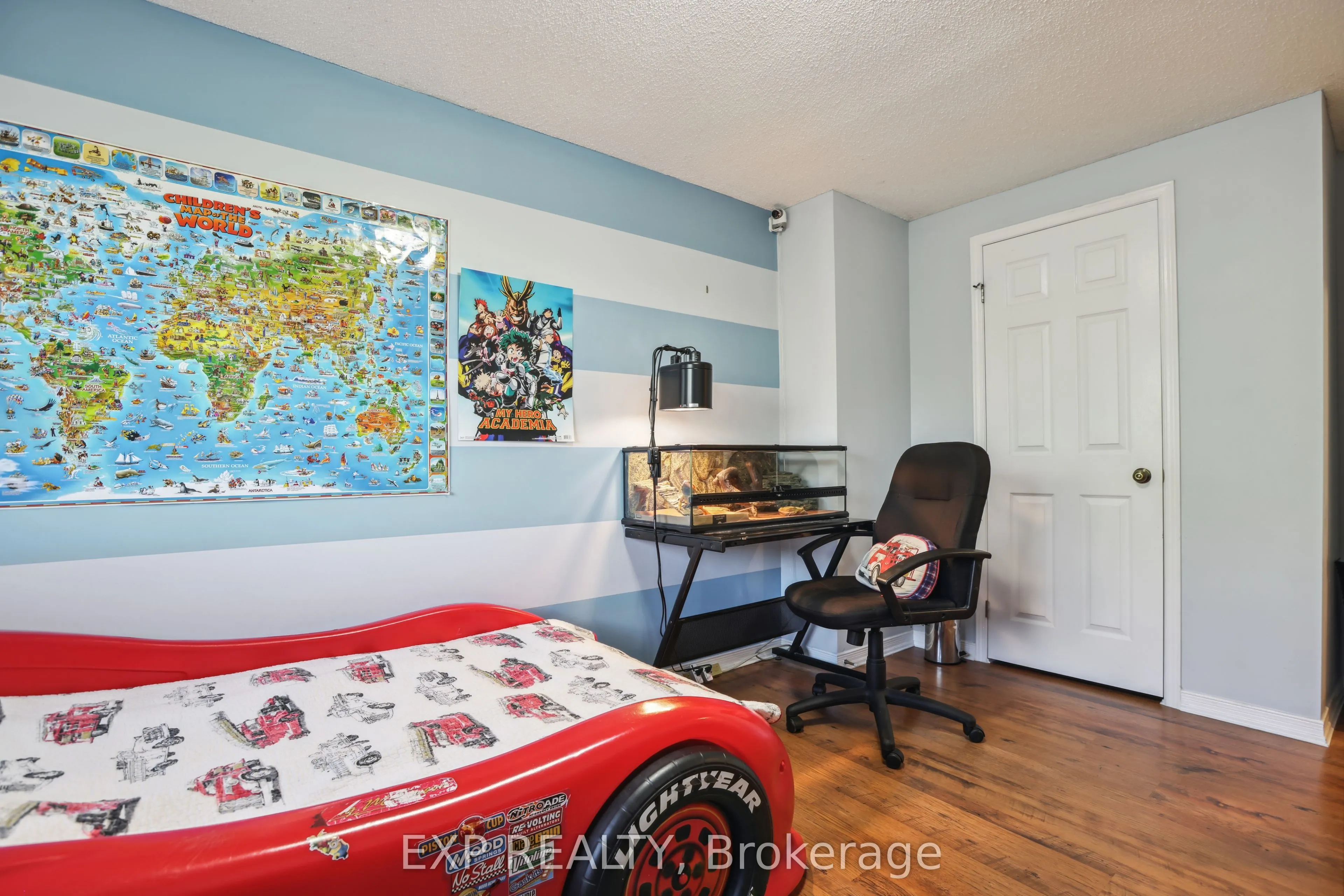 2 Royalwood Court, #49