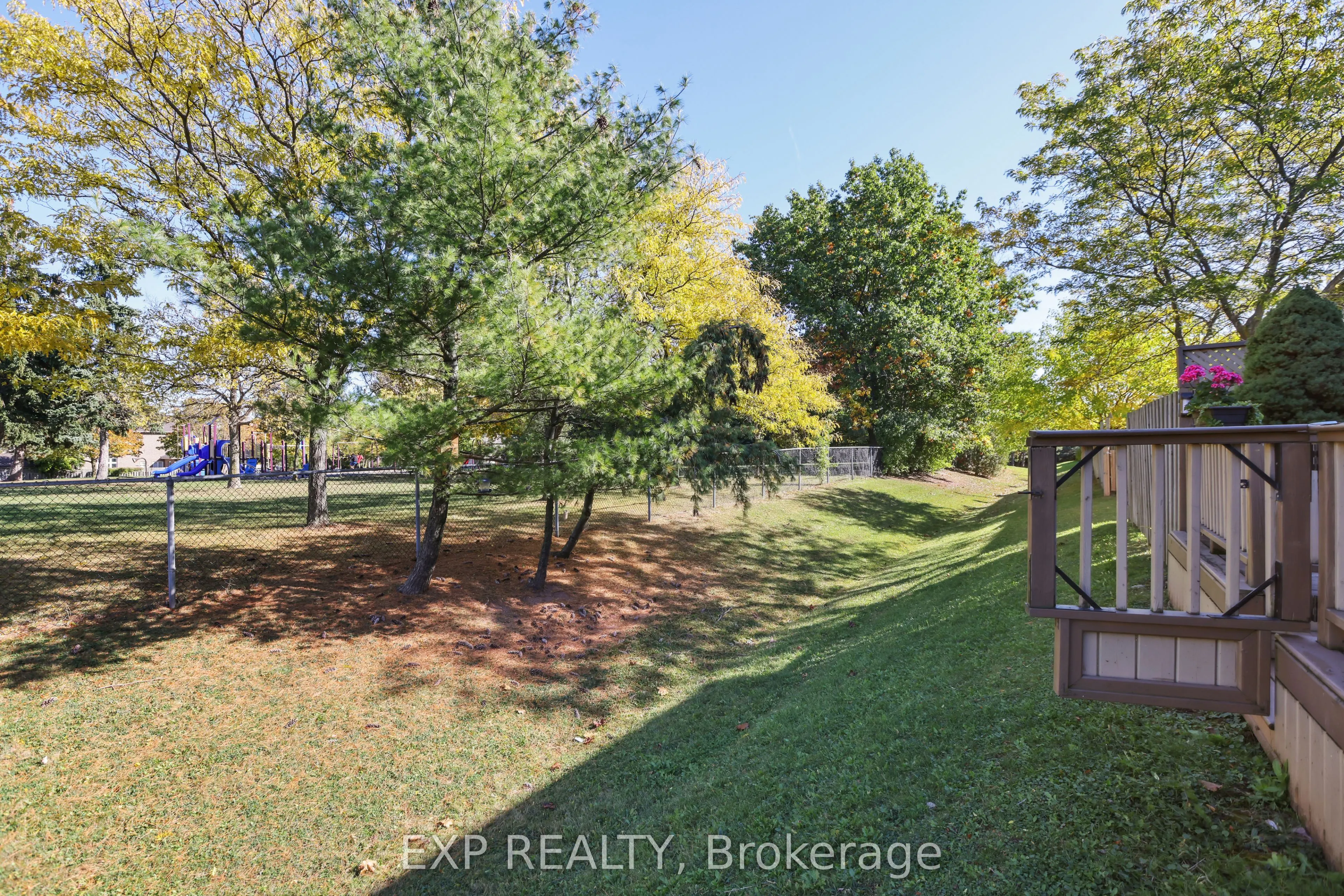 2 Royalwood Court, #49